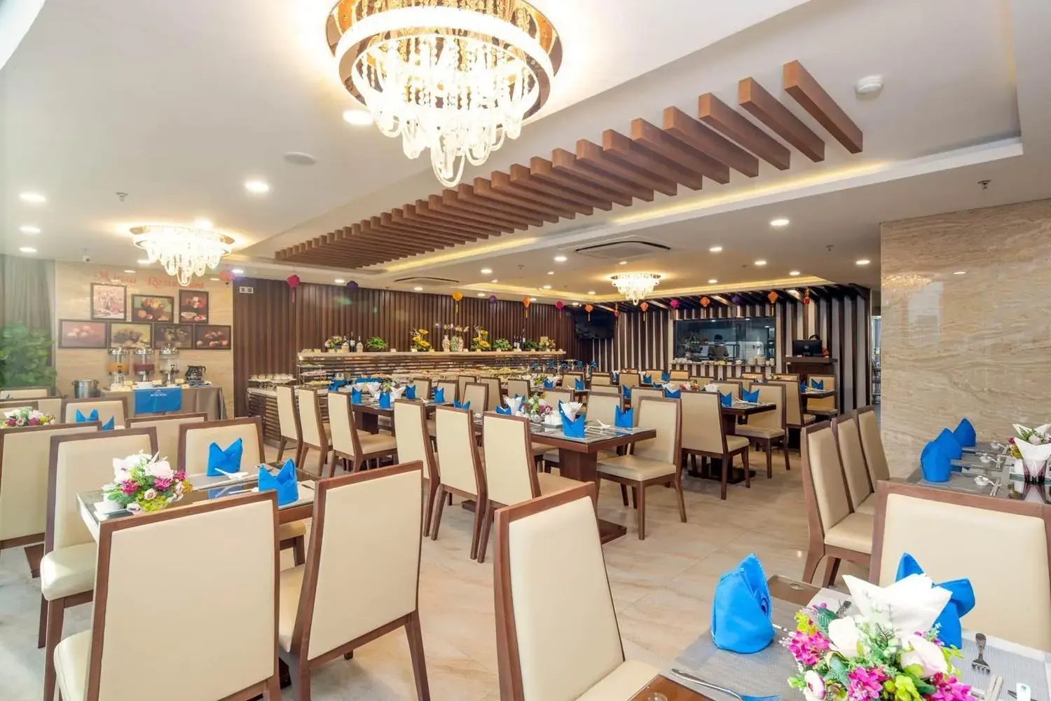 Restaurant/places to eat in Mitisa Hotel Da Nang - Near Dragon Bridge Restaurant/places to eat in Mitisa Hotel Da Nang - Near Dragon Bridge