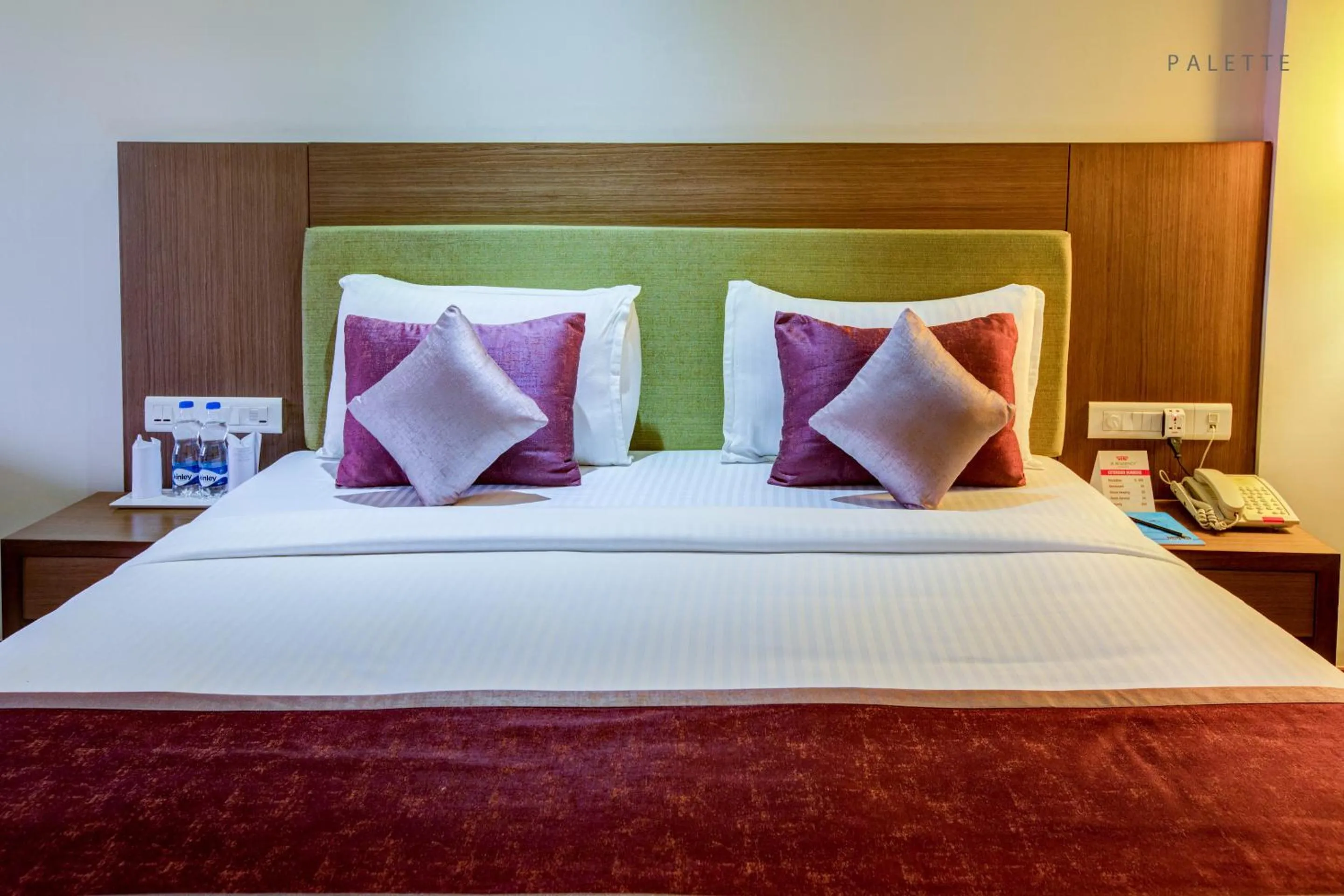 Photo of the whole room, Bed in JK Residency Cheruvathur