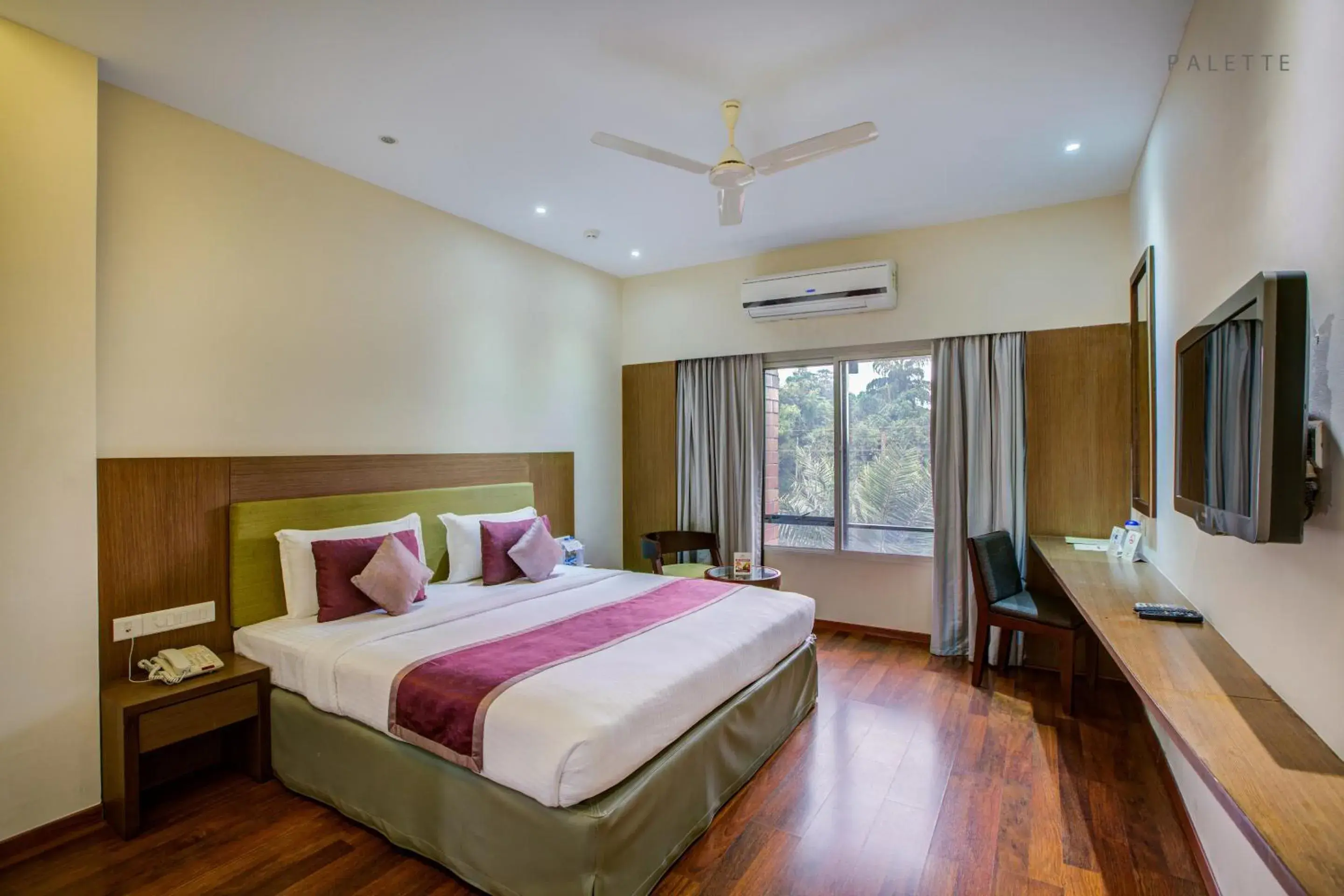 Superior Double Room - single occupancy in JK Residency Cheruvathur Superior Double Room - single occupancy in JK Residency Cheruvathur