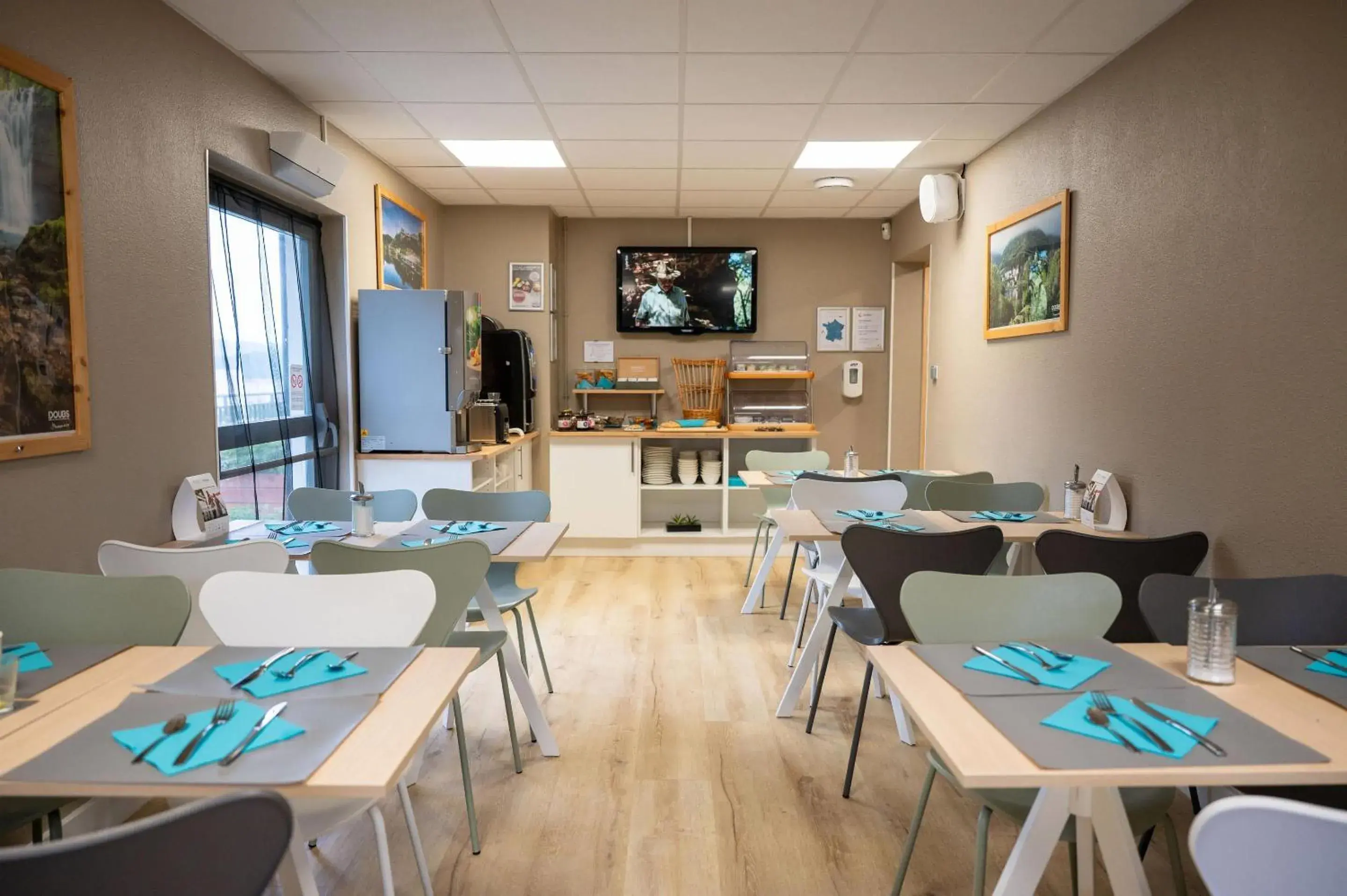 Breakfast in Comfort Aparthotel Besancon Hauts du Chazal Breakfast in Comfort Aparthotel Besancon Hauts du Chazal