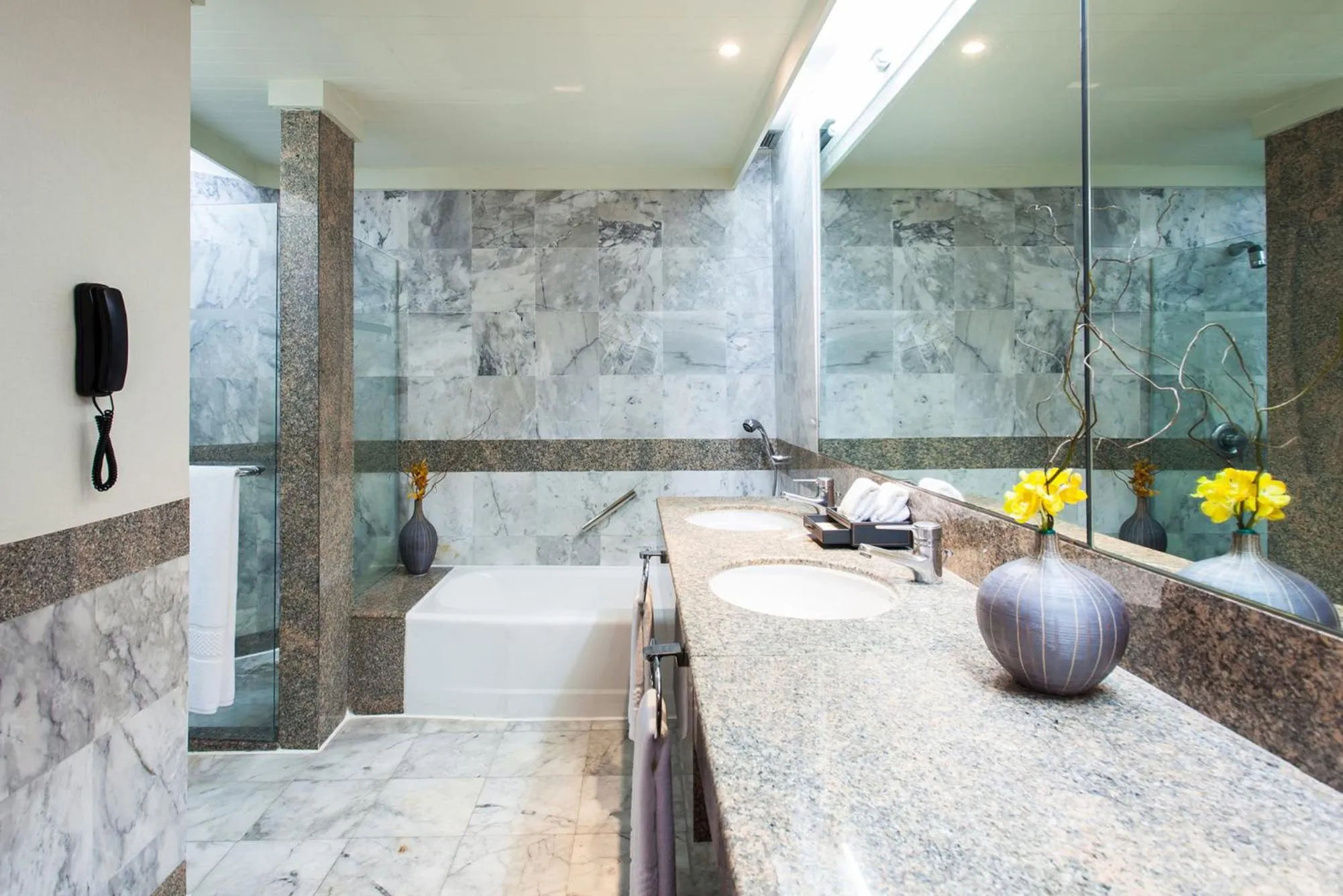 Photo of the whole room in Amari Don Muang Airport Bangkok