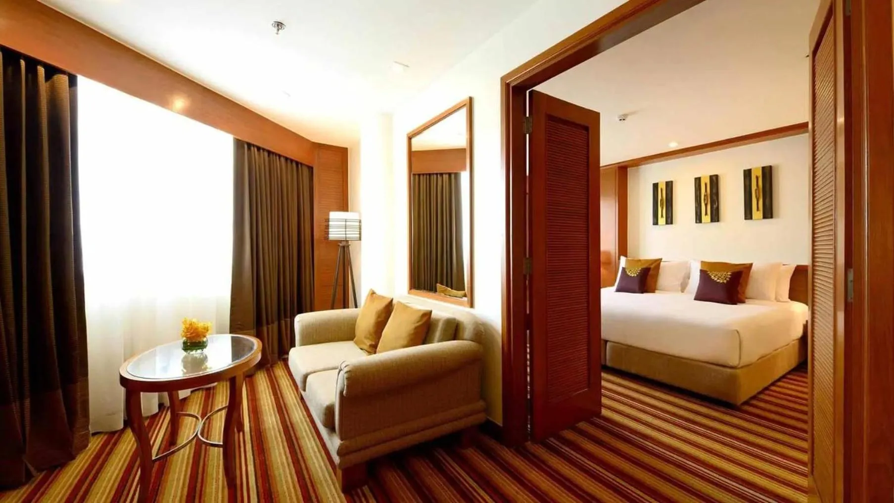 Photo of the whole room, Bed in Amari Don Muang Airport Bangkok