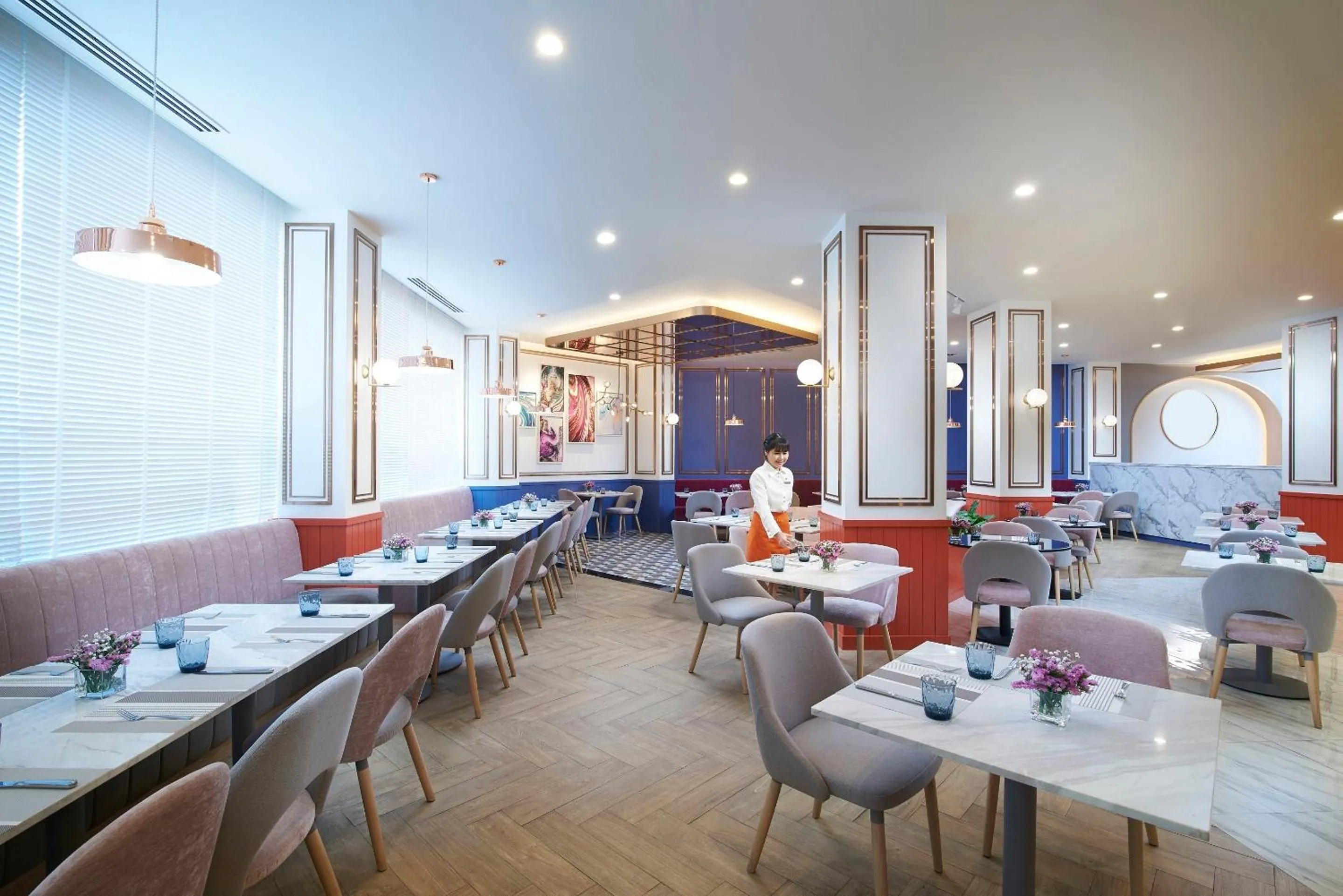 Restaurant/places to eat in Amari Don Muang Airport Bangkok