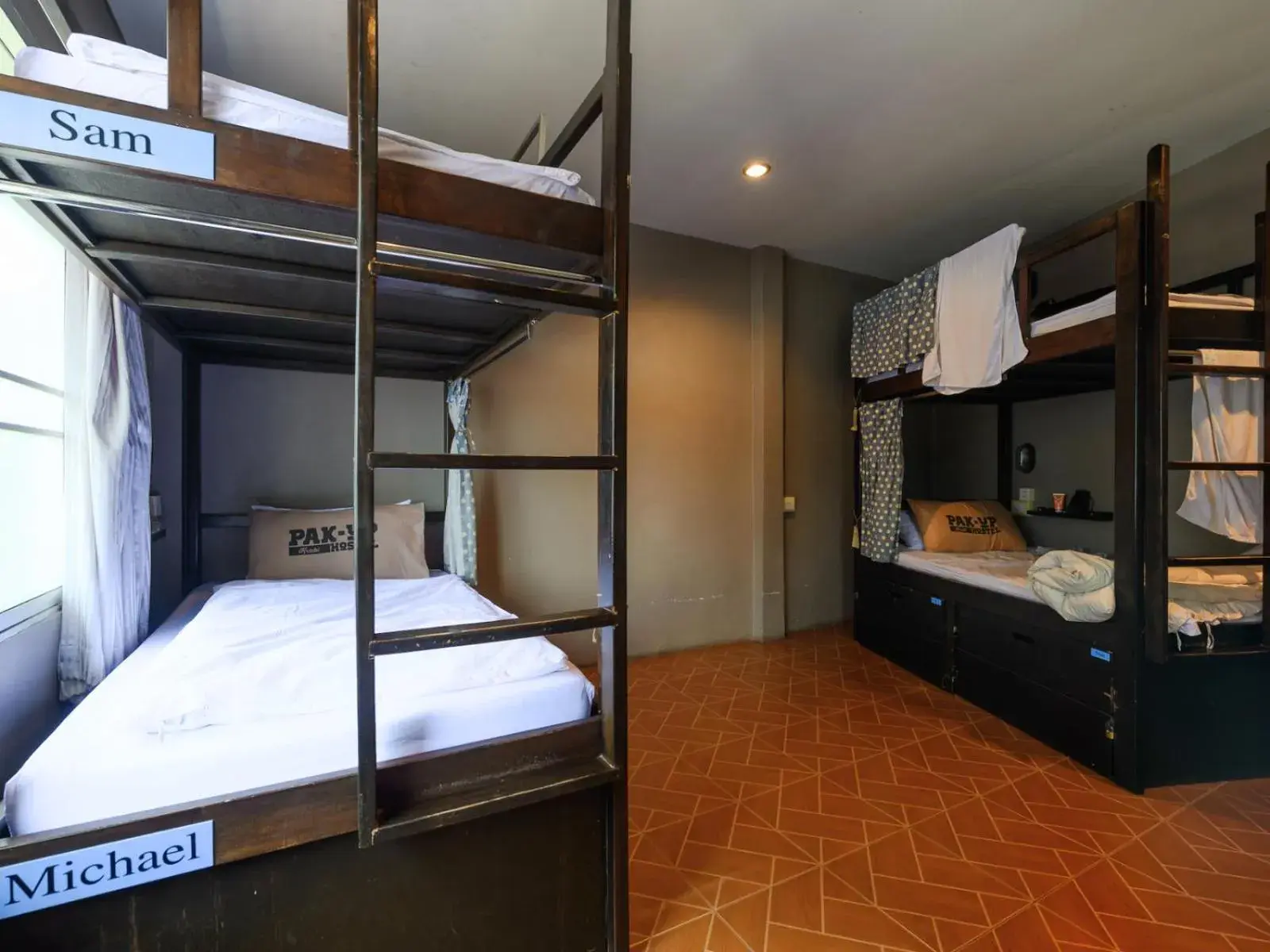 bunk bed, Bed in Pak-Up Hostel bunk bed, Bed in Pak-Up Hostel