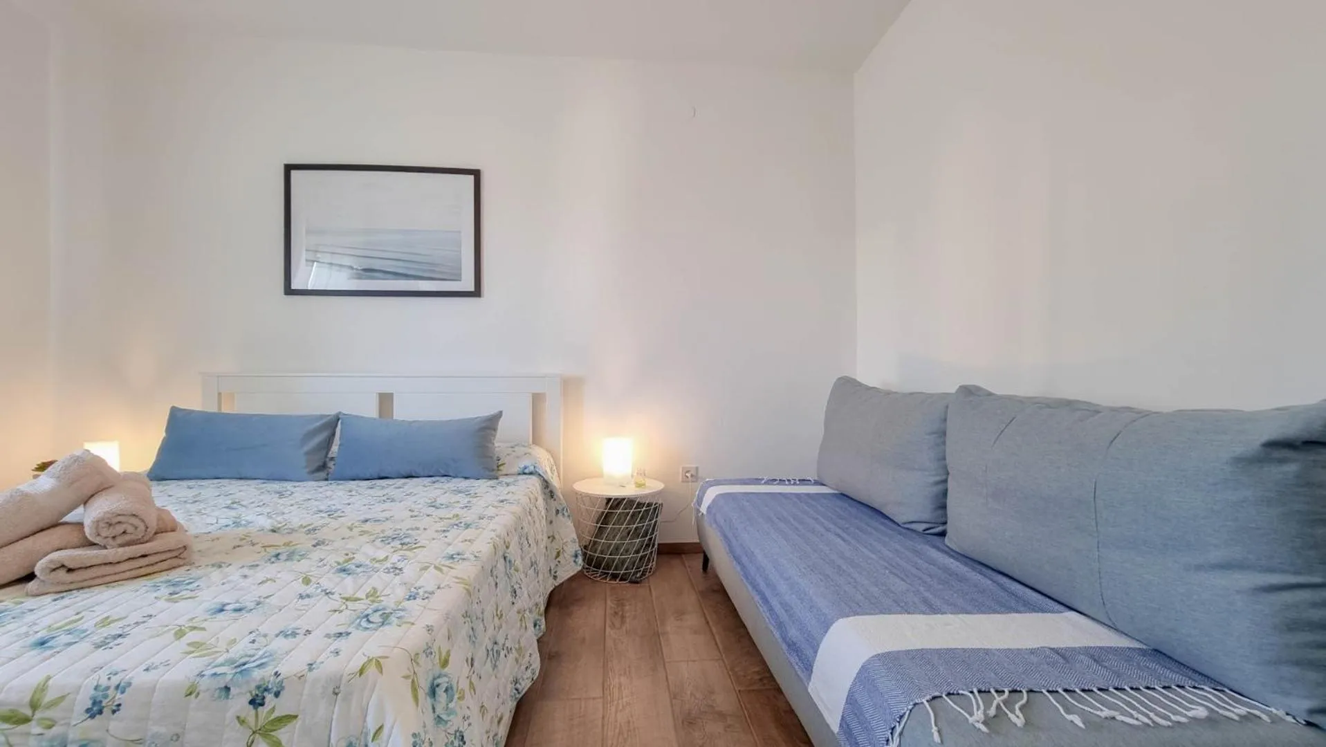 Bed in Ester