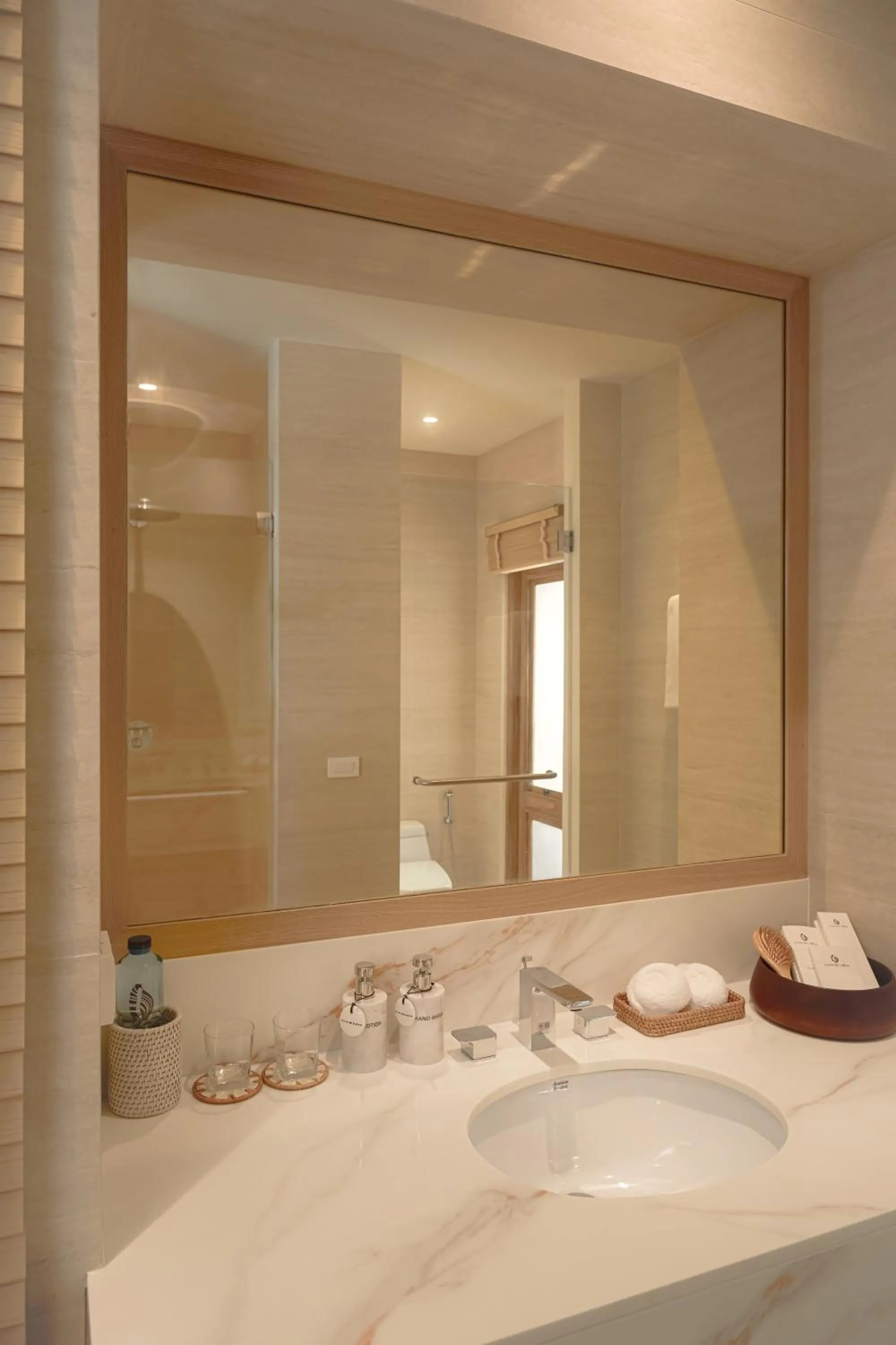 Bathroom in Villa Macaque and Villa Languor