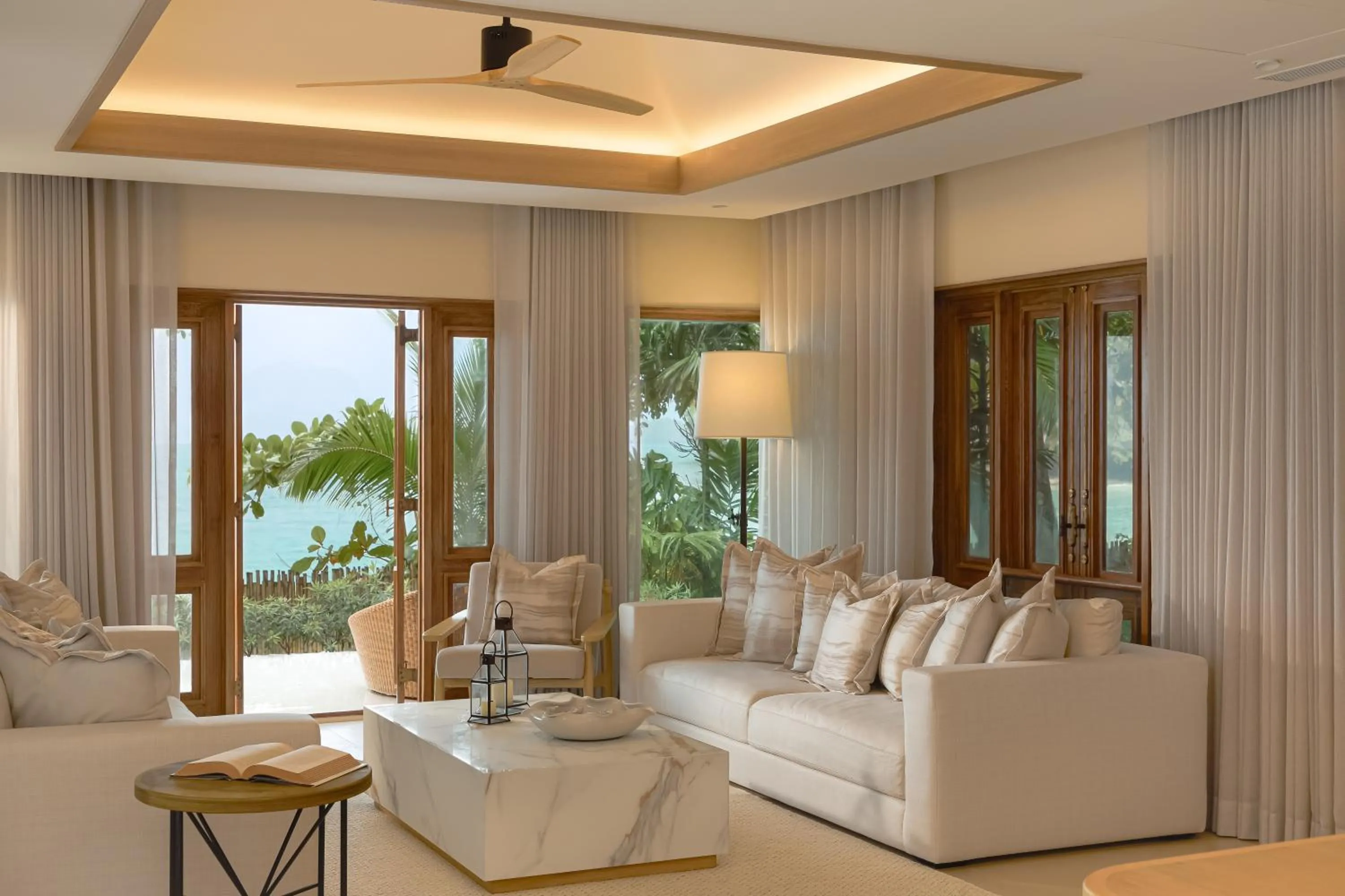 Living room in Villa Macaque and Villa Languor