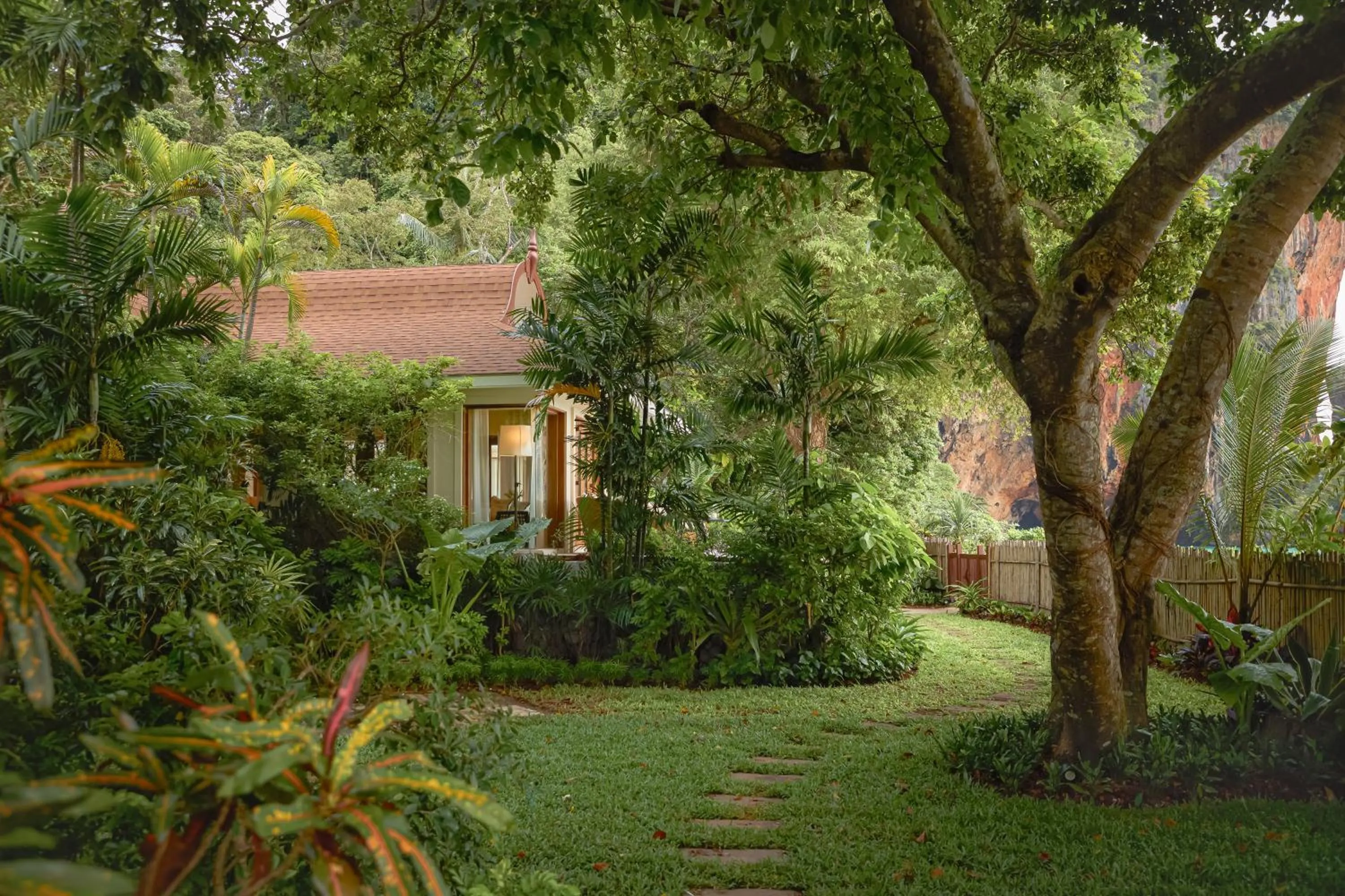 Property building in Villa Macaque and Villa Languor