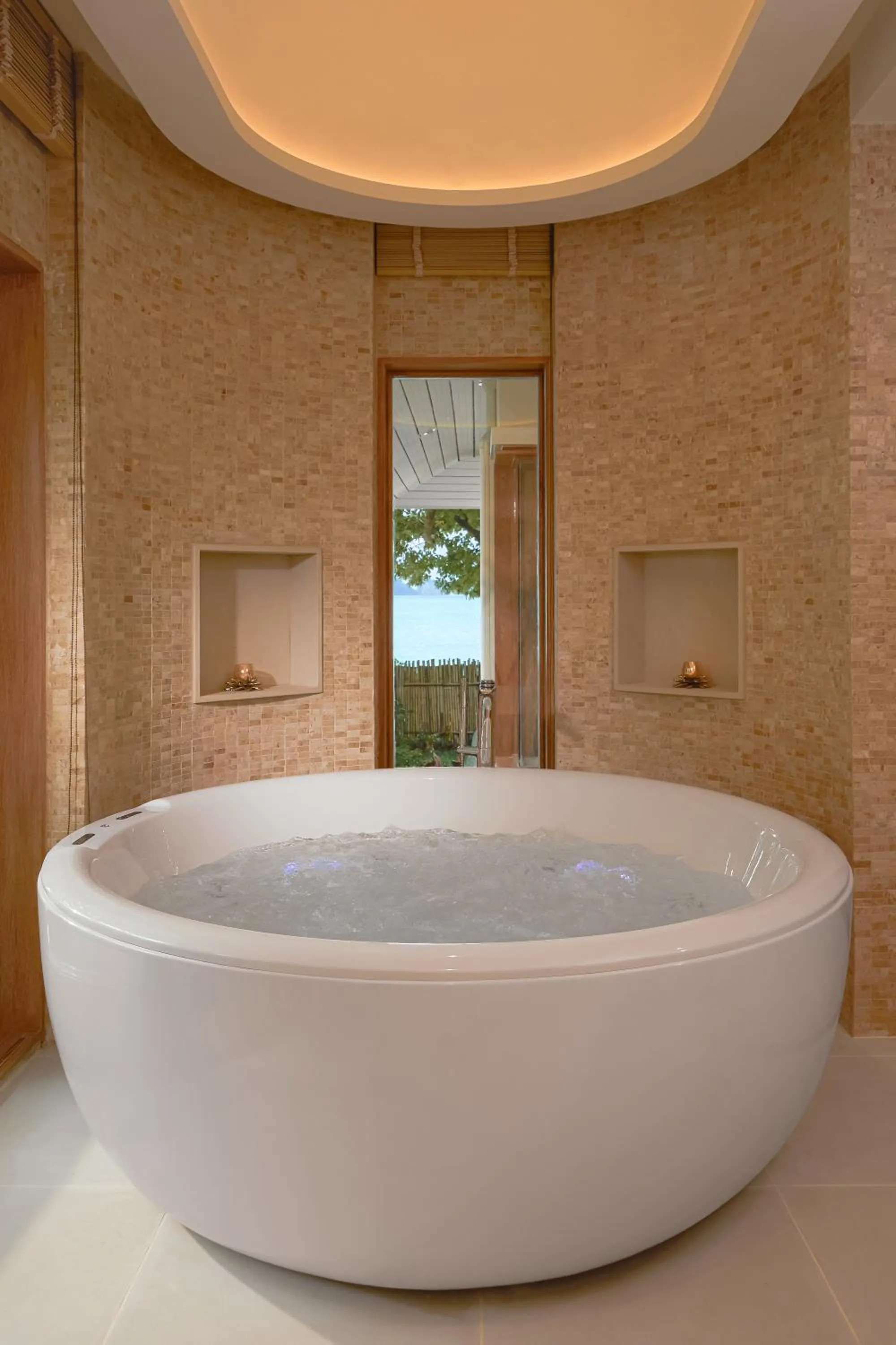 Bathroom in Villa Macaque and Villa Languor
