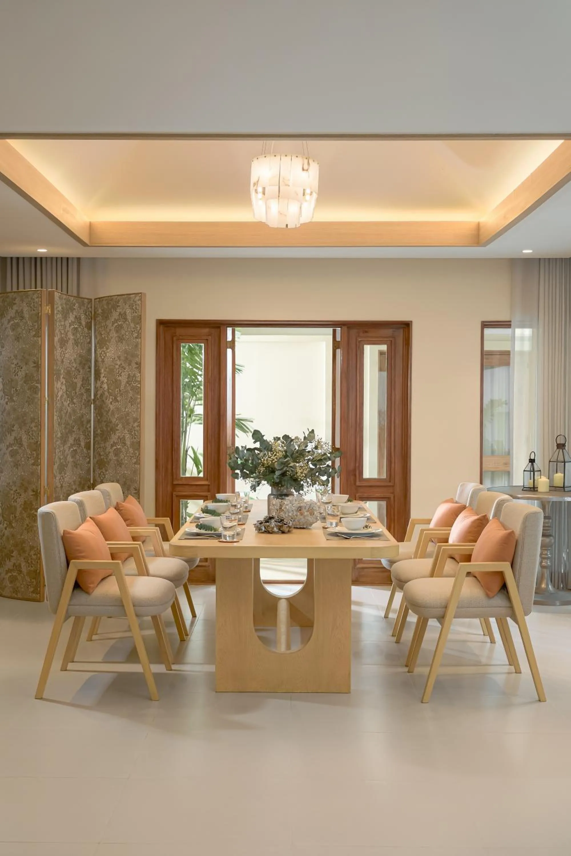 Dining area in Villa Macaque and Villa Languor