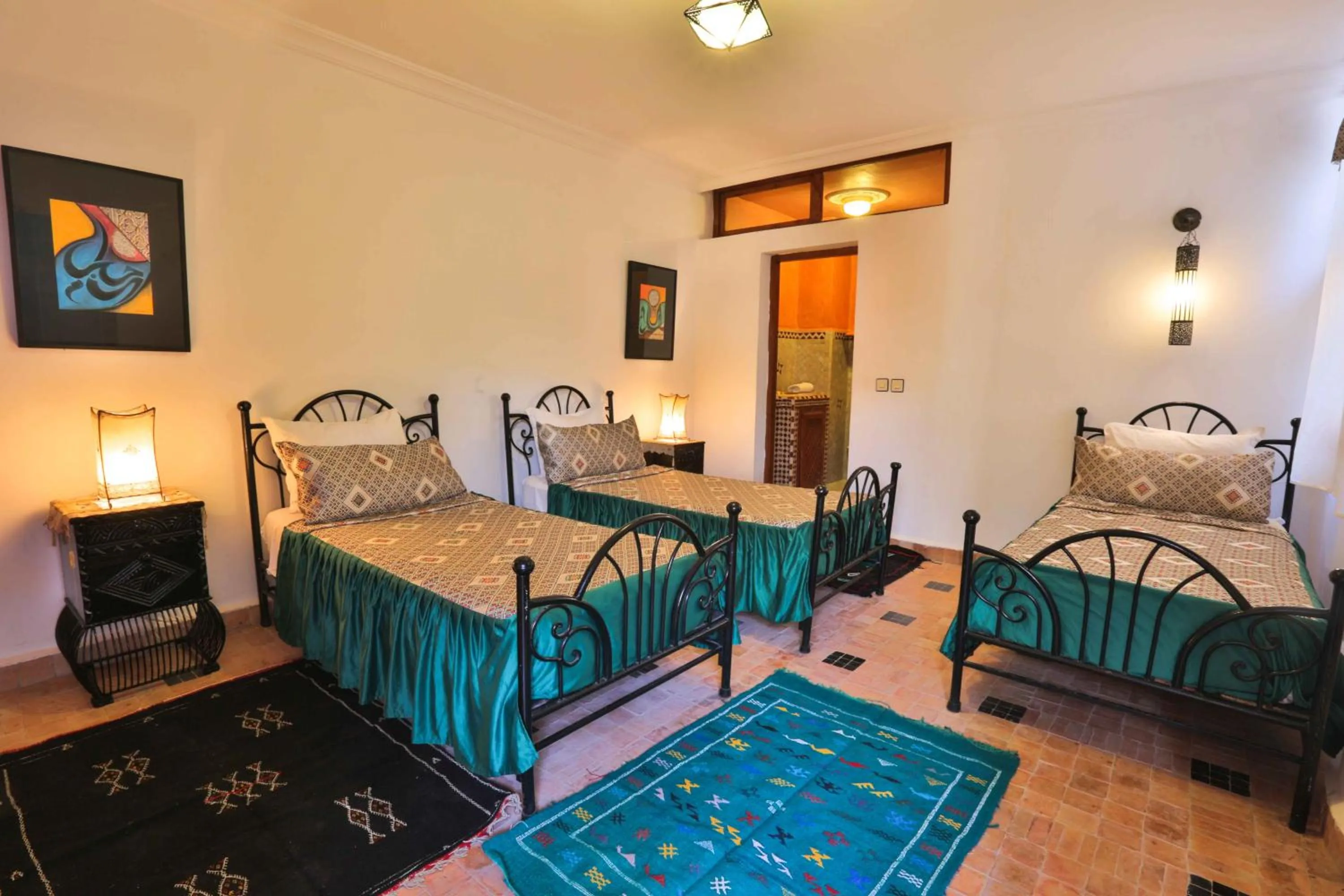 Bed in Riad Al khansaa