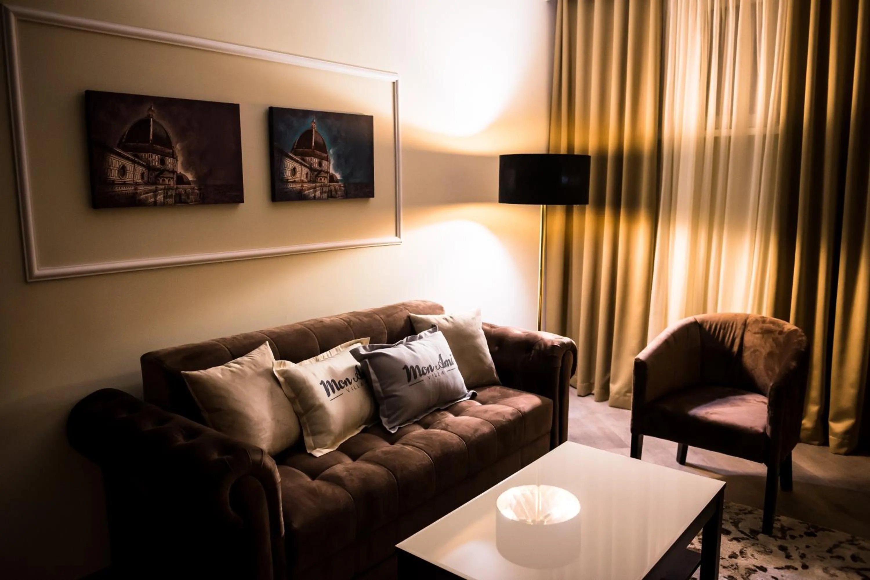 Seating area in Mon Ami Villa