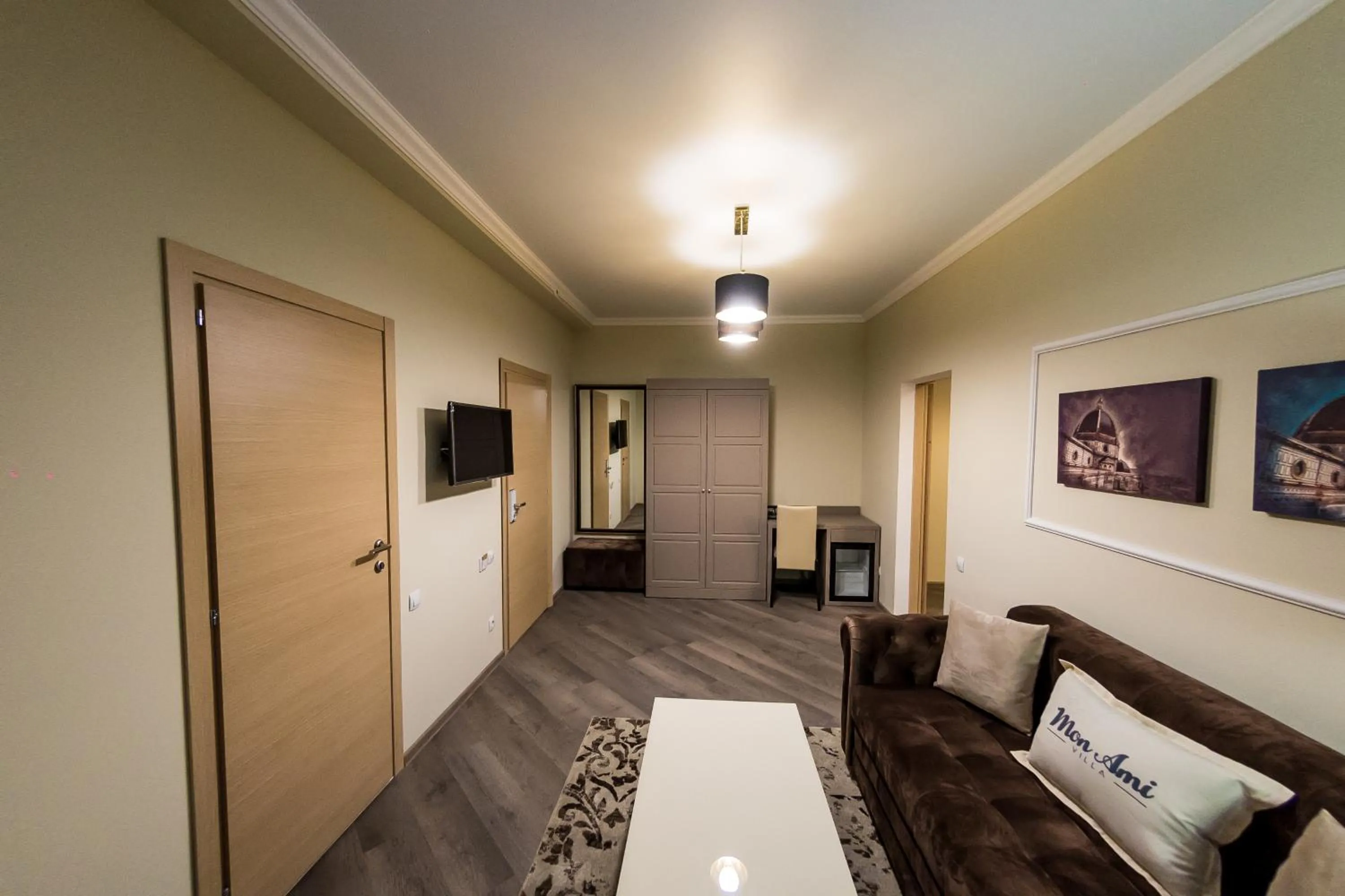 Living room in Mon Ami Villa