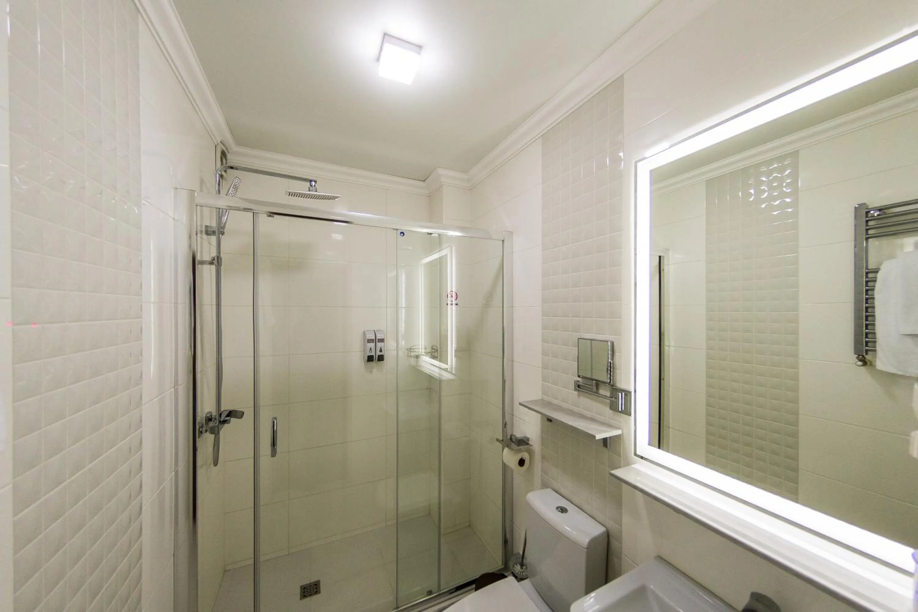 Bathroom in Mon Ami Villa
