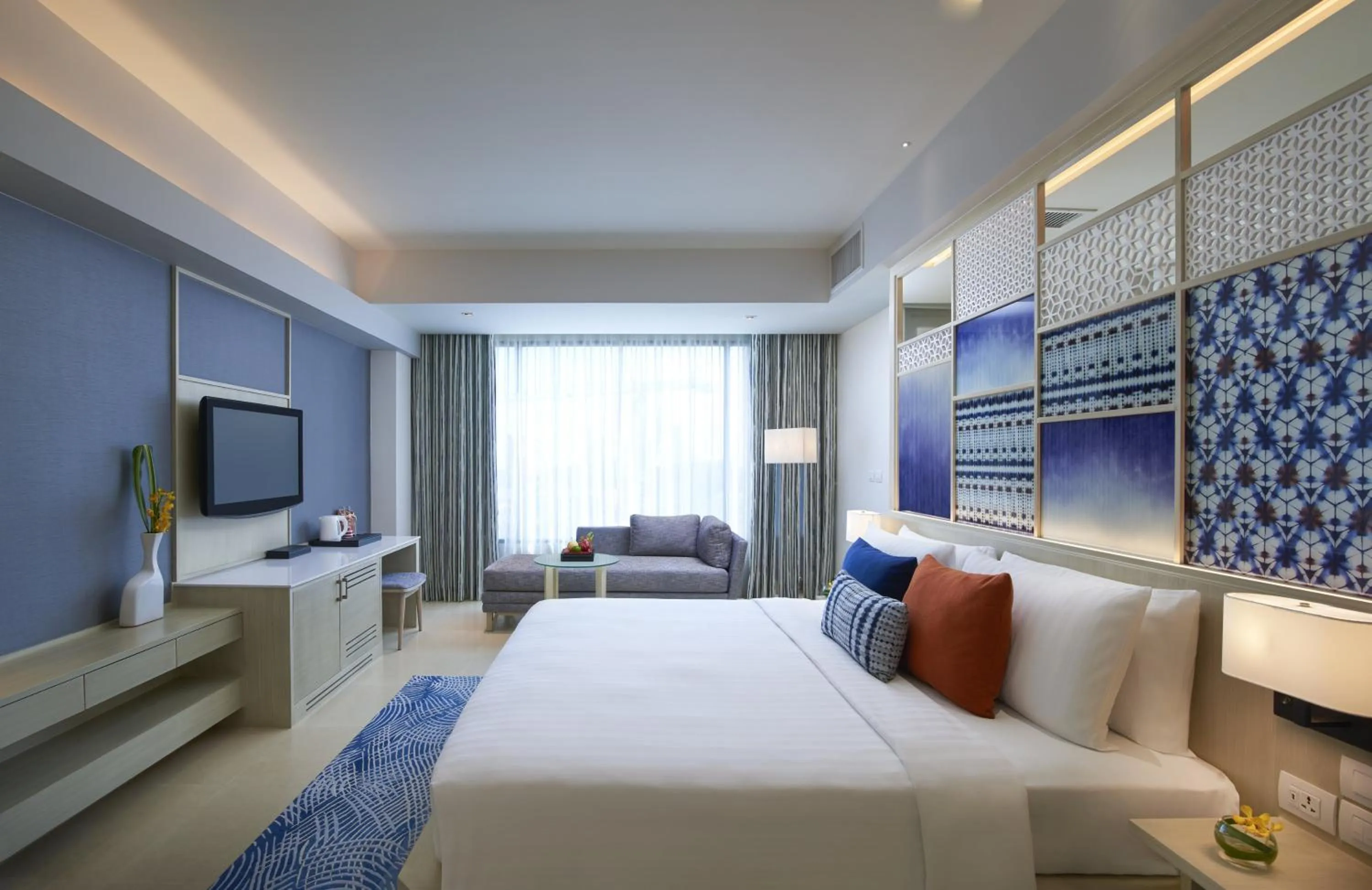 Photo of the whole room, Bed in Amari Pattaya