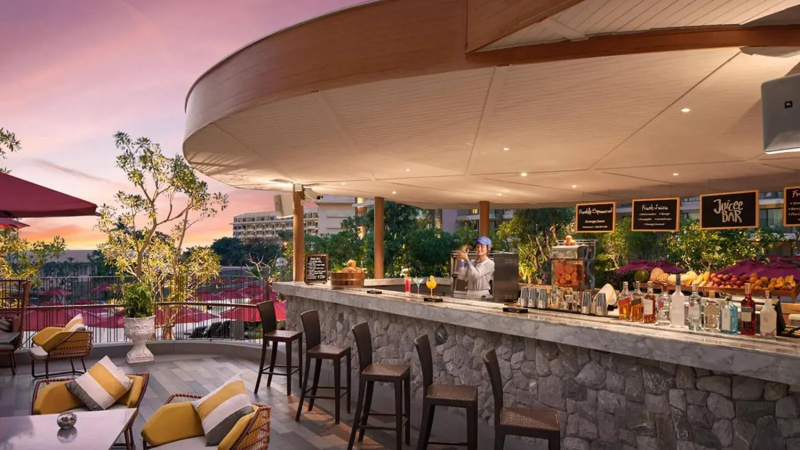 Lounge or bar in Amari Pattaya Lounge or bar in Amari Pattaya