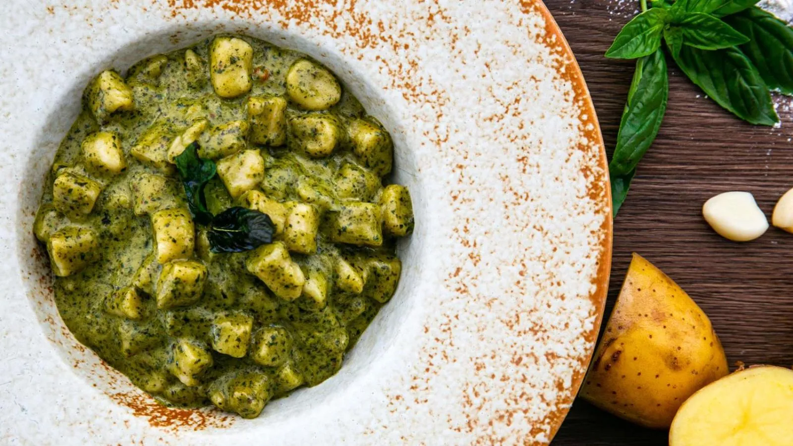 Restaurant/places to eat in Amari Pattaya