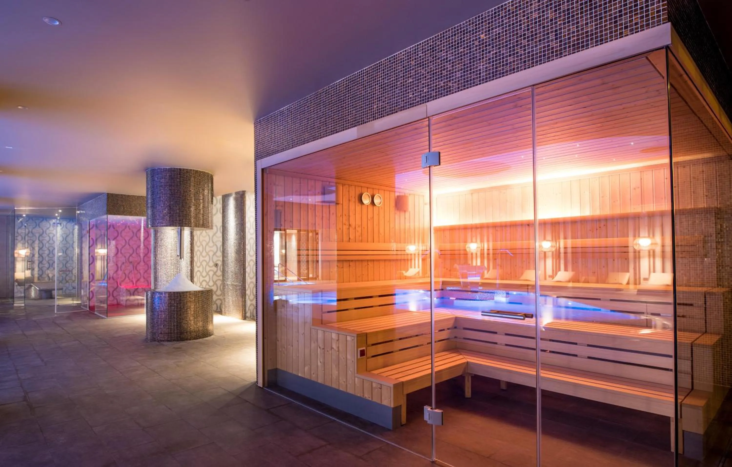 Sauna in GF Victoria