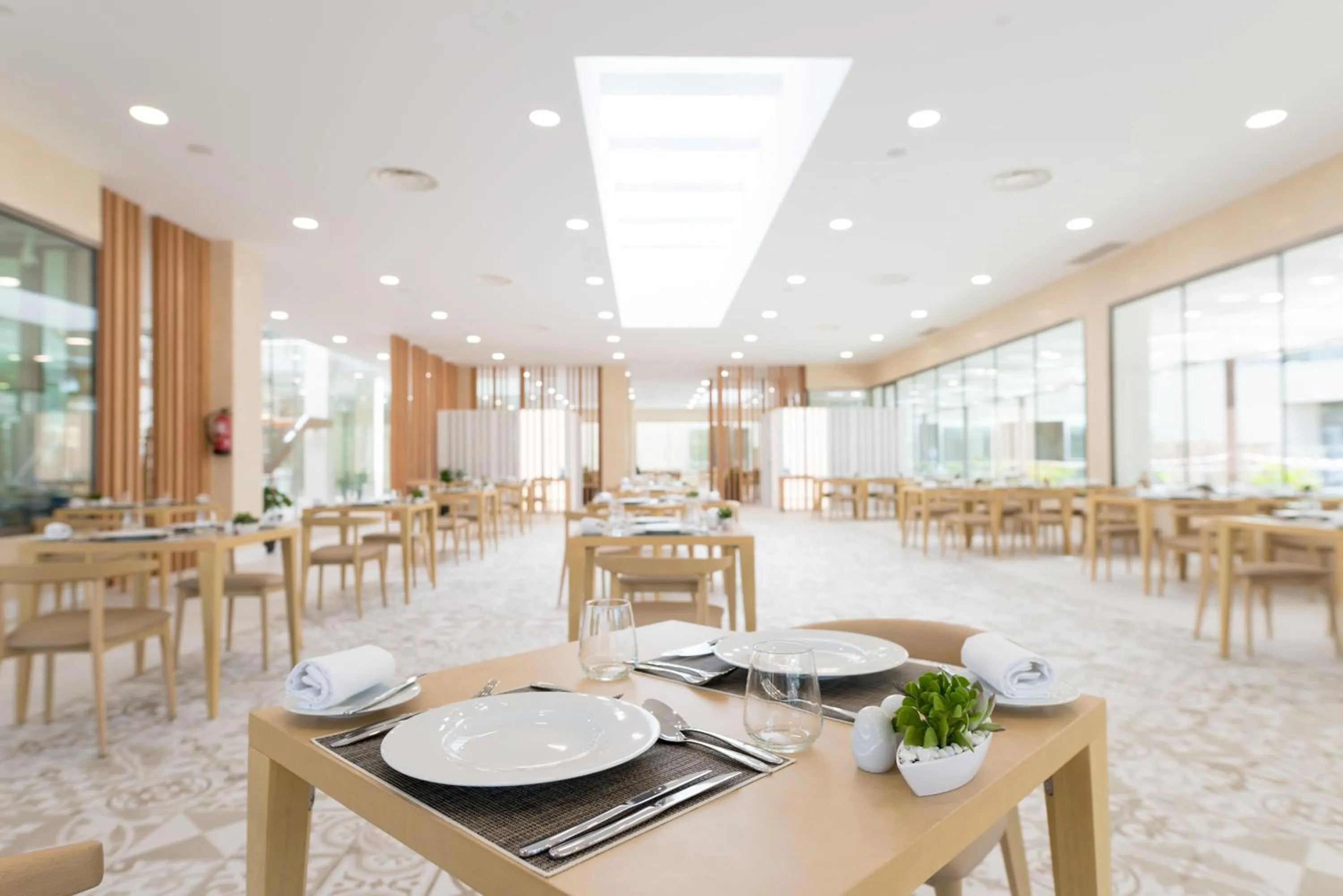 Restaurant/places to eat in GF Victoria