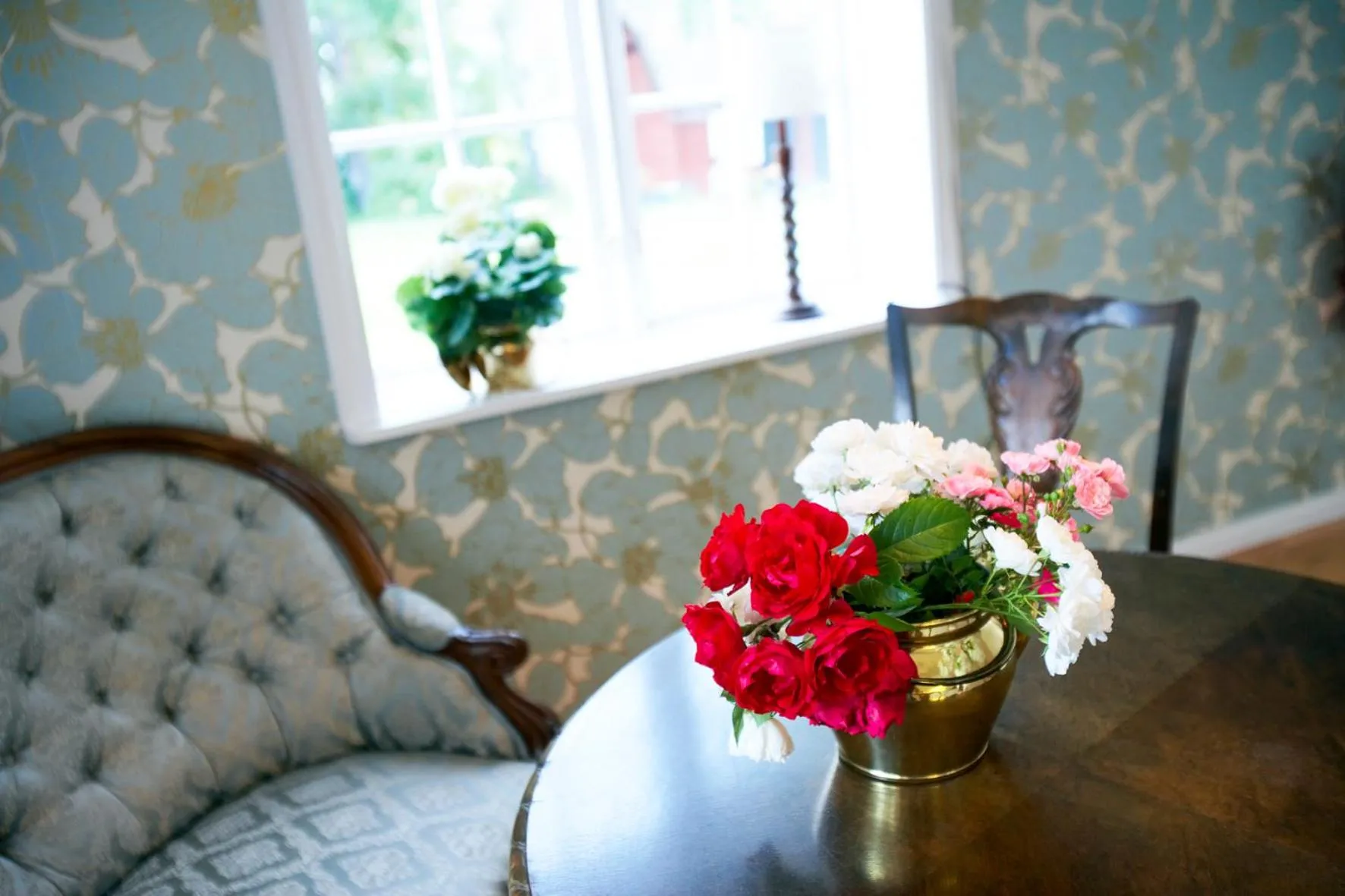 Seating area in Hem till Gården boutique hotel
