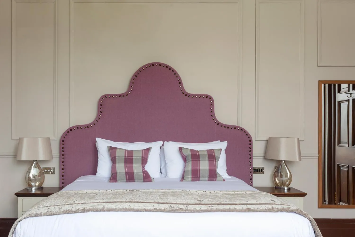 Bedroom, Bed in Murrayshall Country Estate