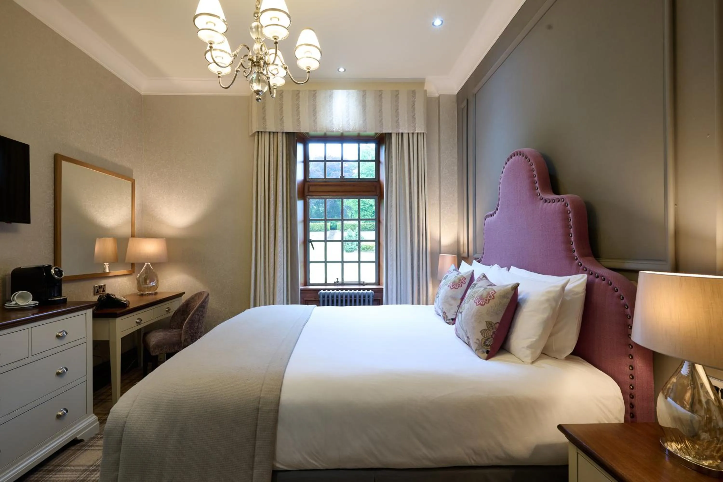 Bed in Murrayshall Country Estate