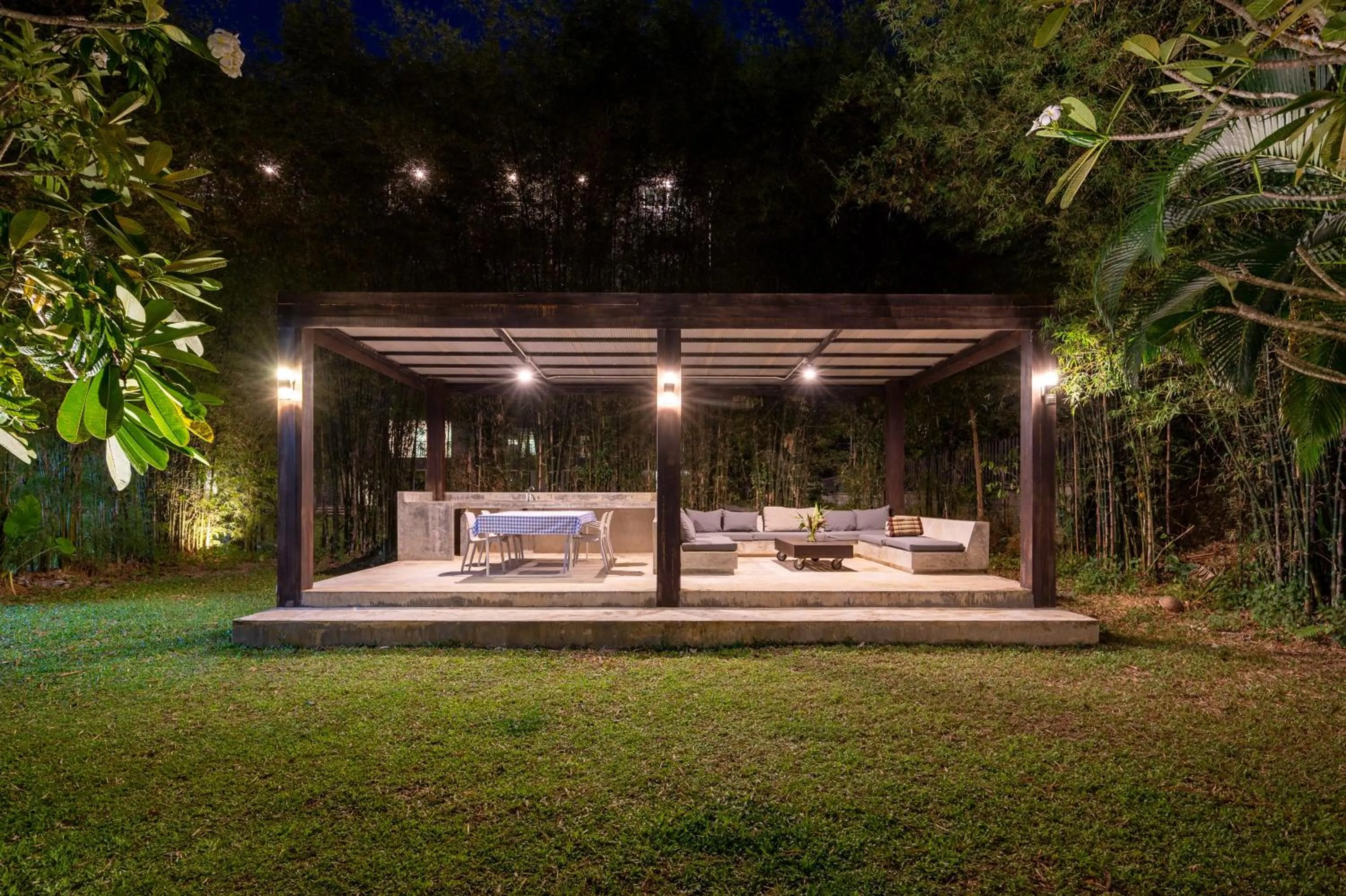 Patio in Isara Khao Lak