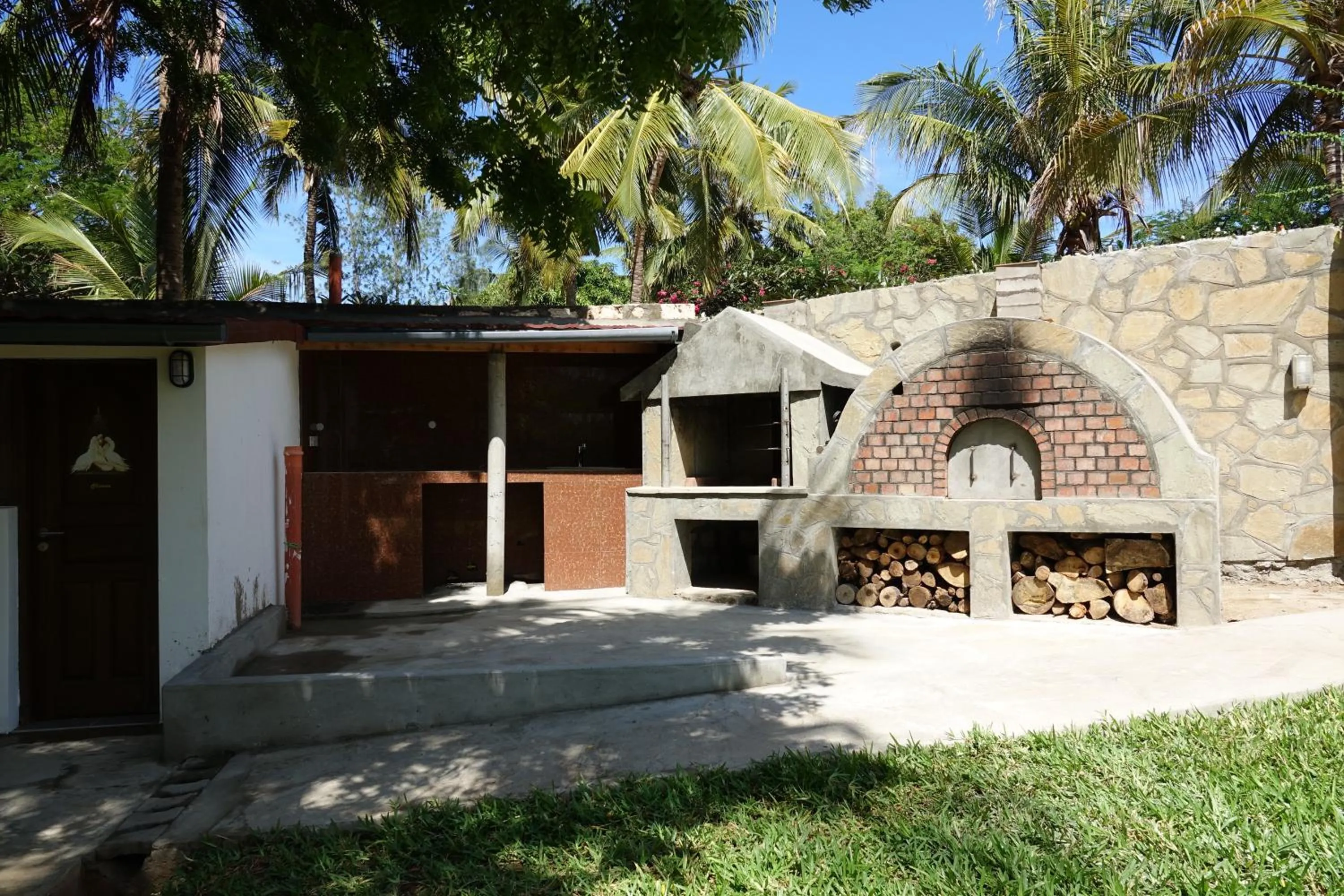 BBQ facilities in Residence Maison Müge