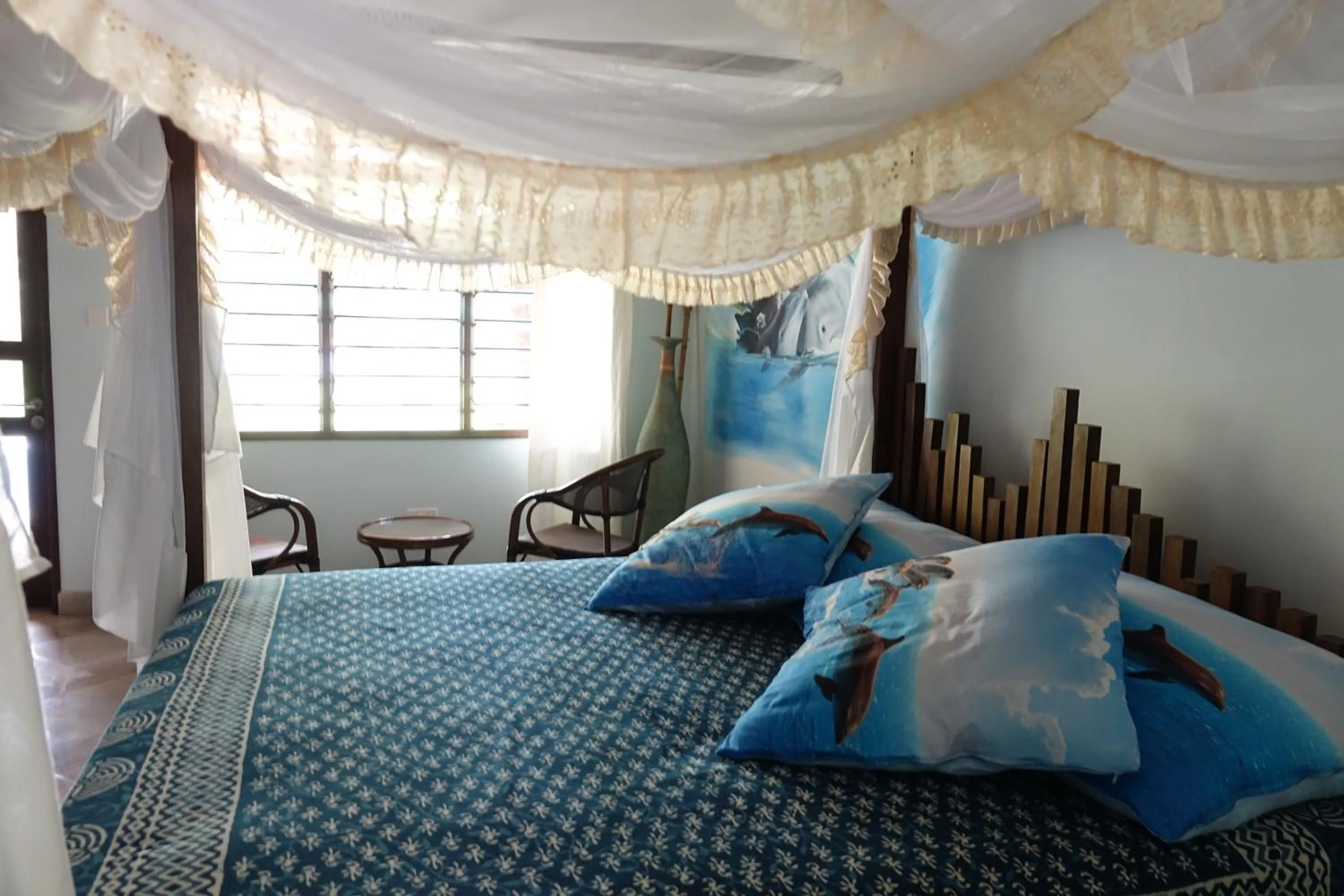 Photo of the whole room, Bed in Residence Maison Müge