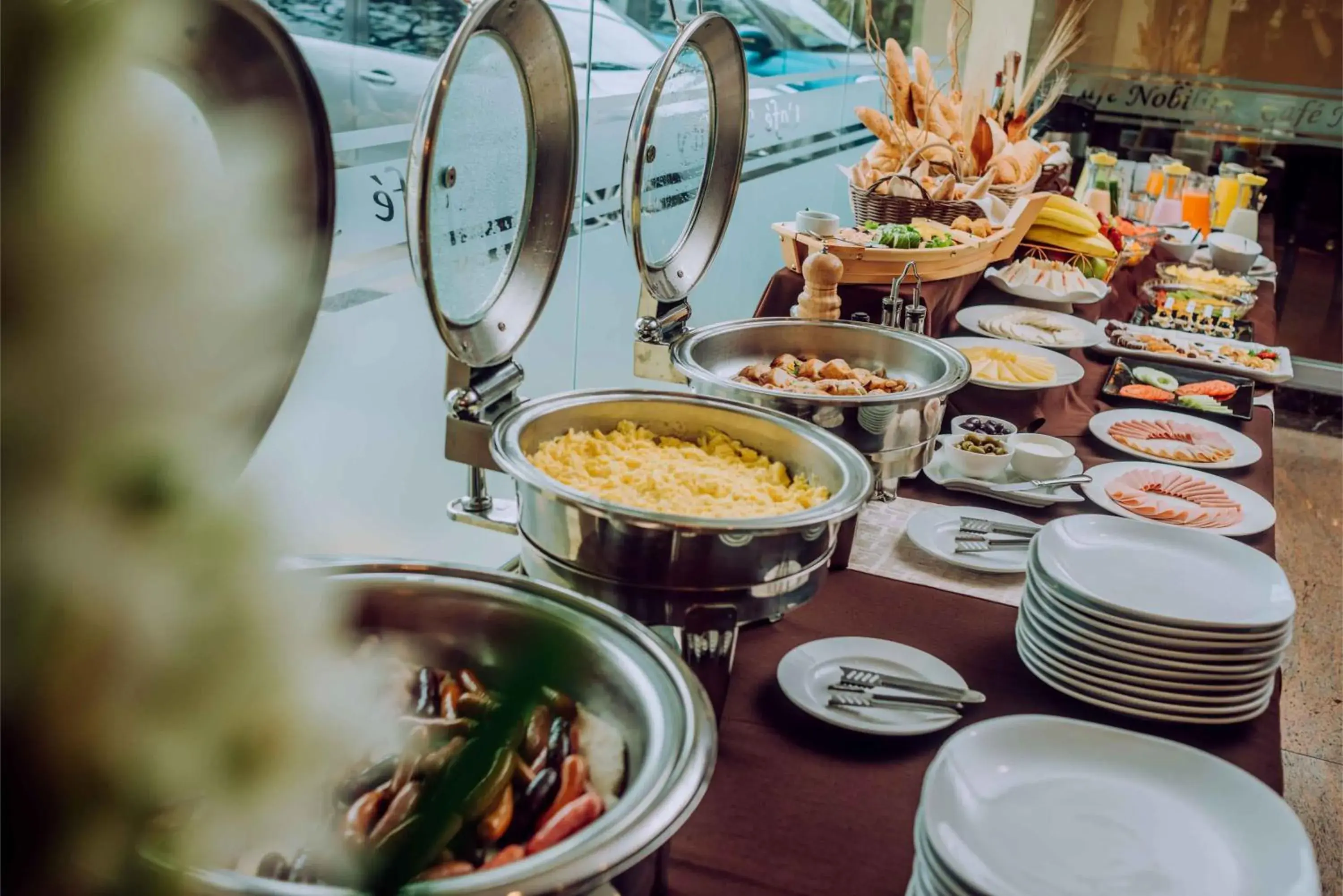 Restaurant/places to eat in Hotel Nobility Restaurant/places to eat in Hotel Nobility