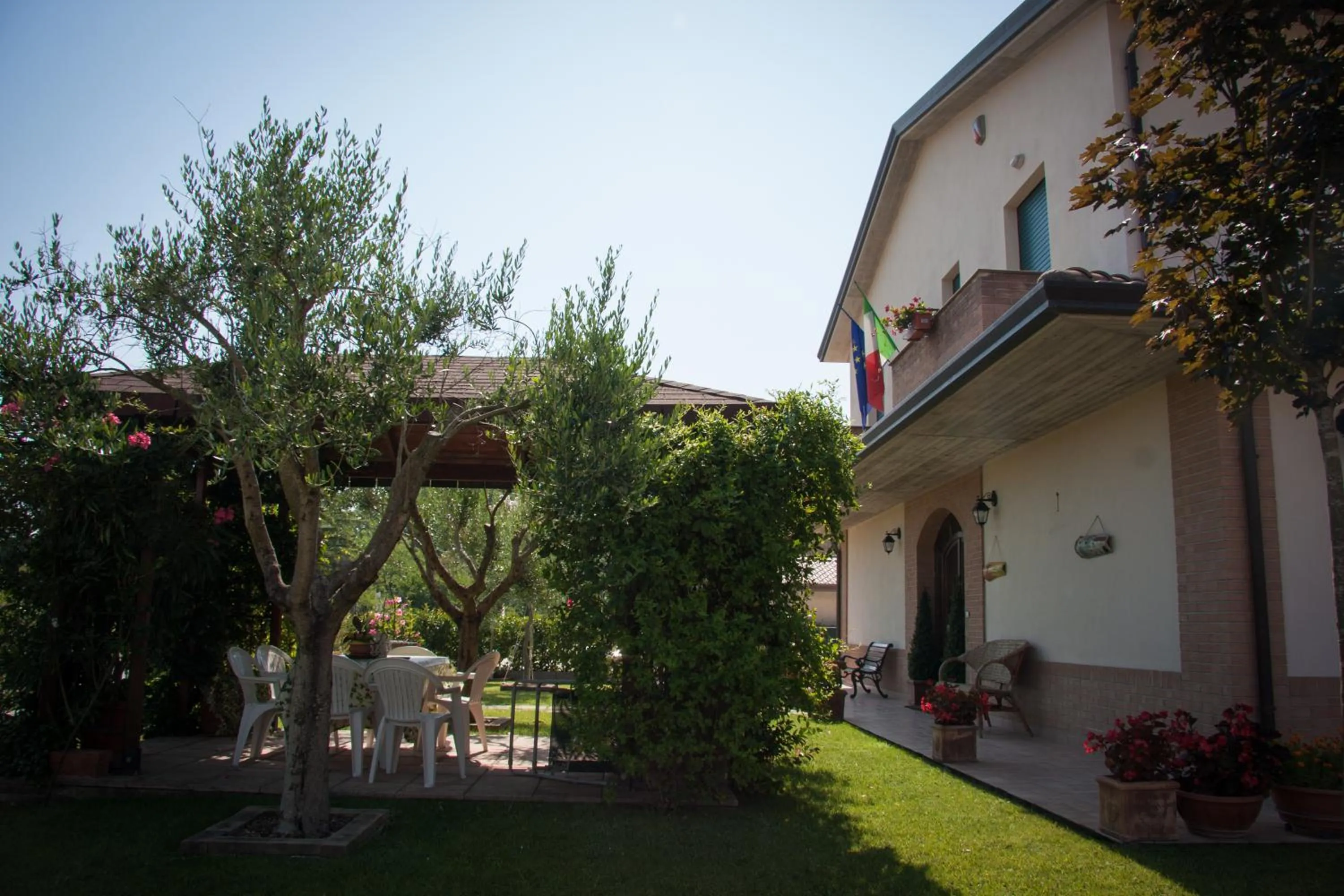 Facade/entrance in P&P Assisi Camere