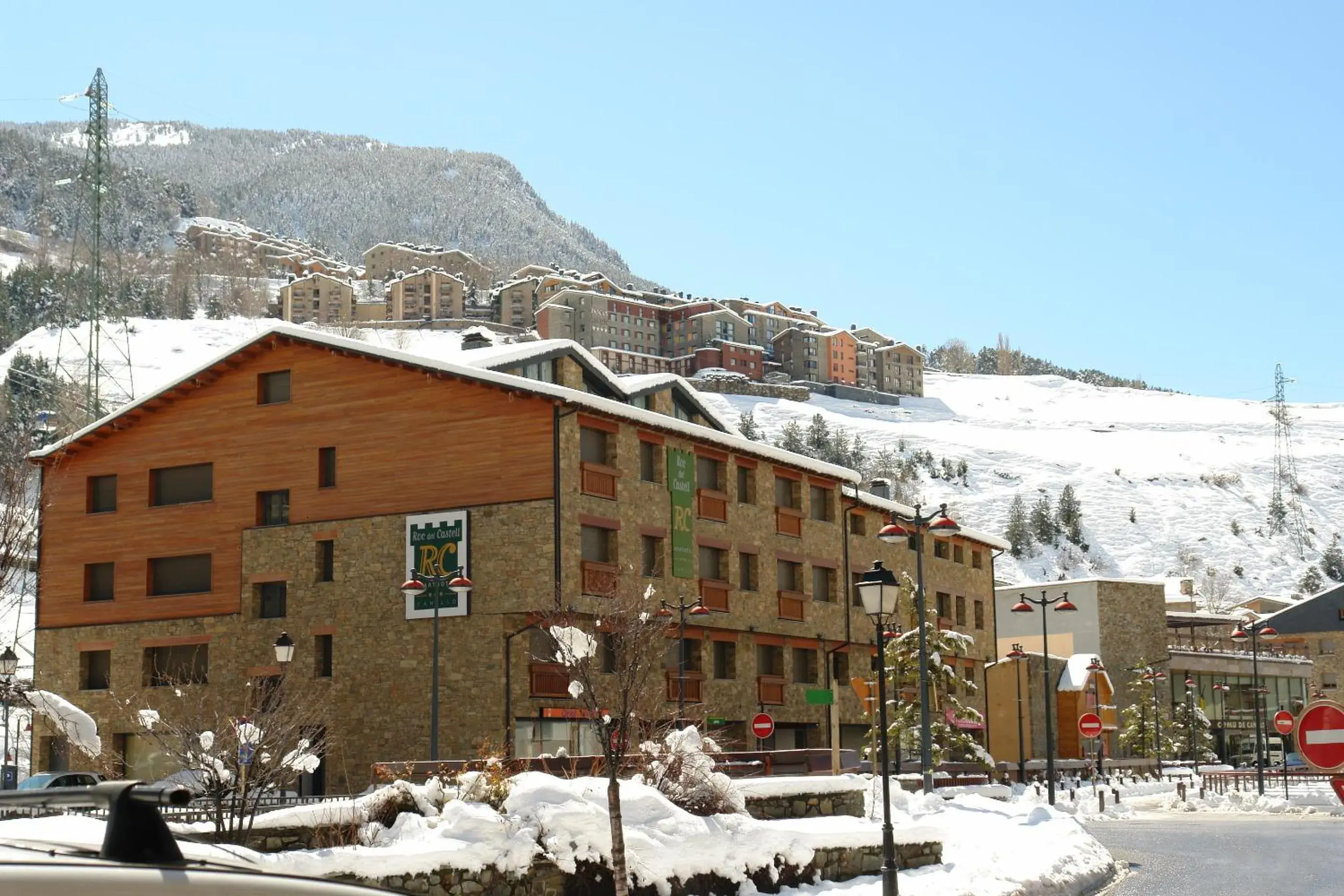 Apartamentos Turísticos Roc Del Castell Apartamentos Turísticos Roc Del Castell