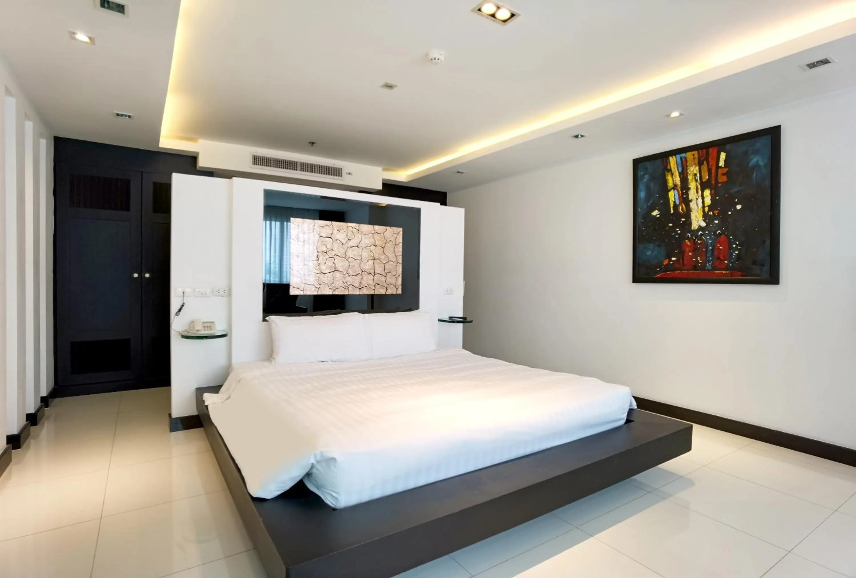 Bedroom, Bed in Nova Suites Pattaya by Compass Hospitality