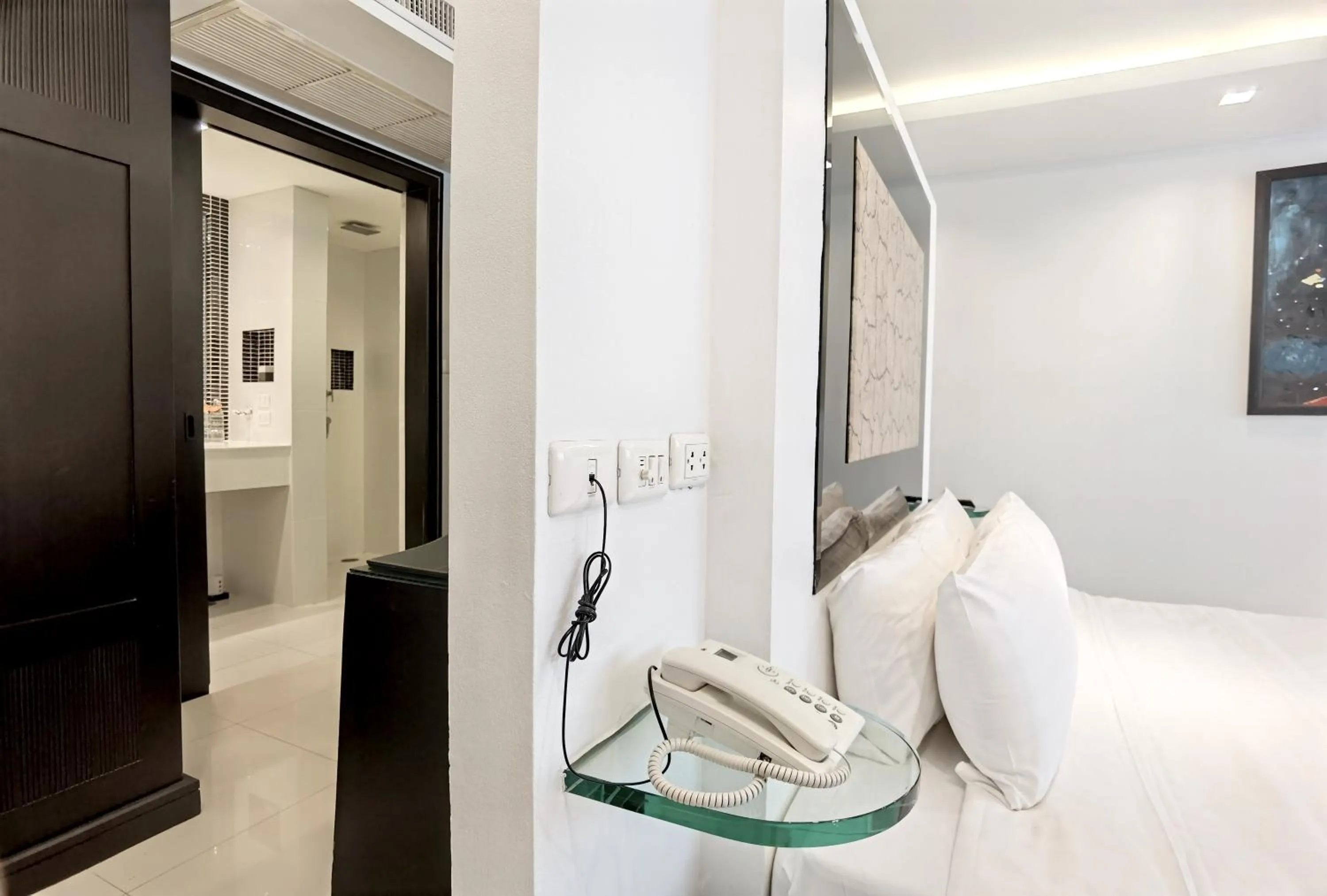 Bed in Nova Suites Pattaya by Compass Hospitality