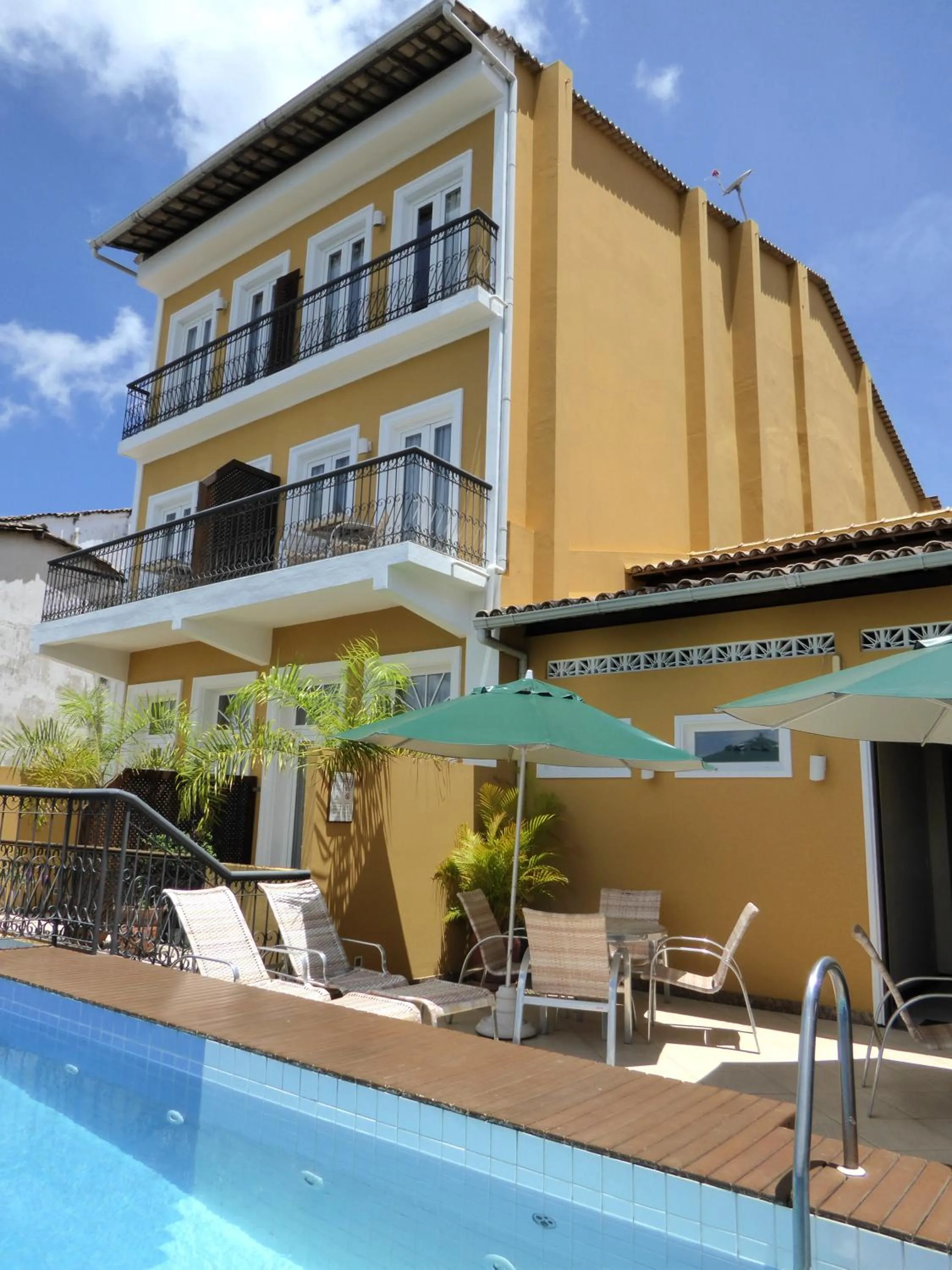 Facade/entrance in Hotel Casa do Amarelindo
