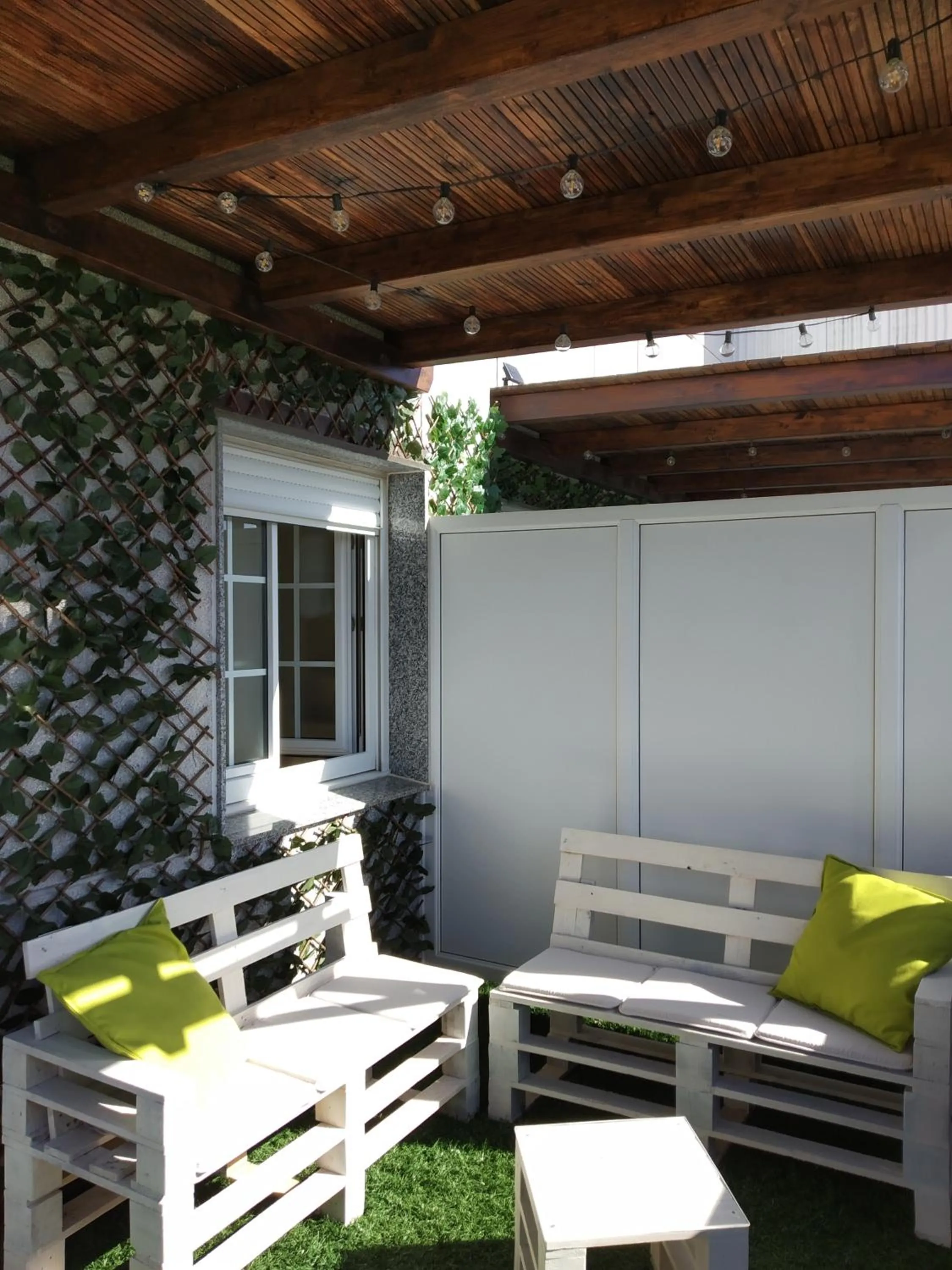 Property building in Hostal Stella Del Mare