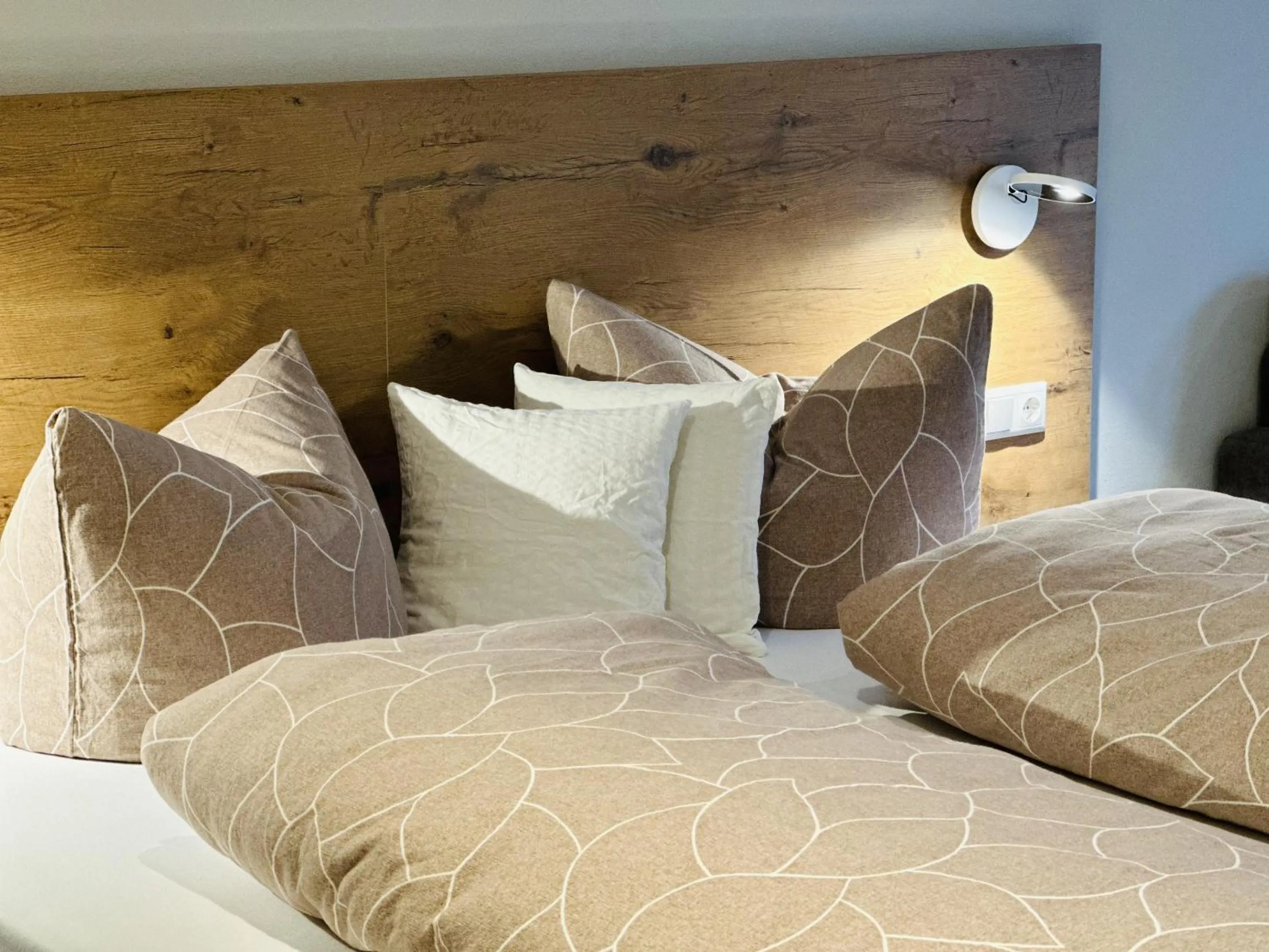 Bedroom, Bed in Weinbergs Loge