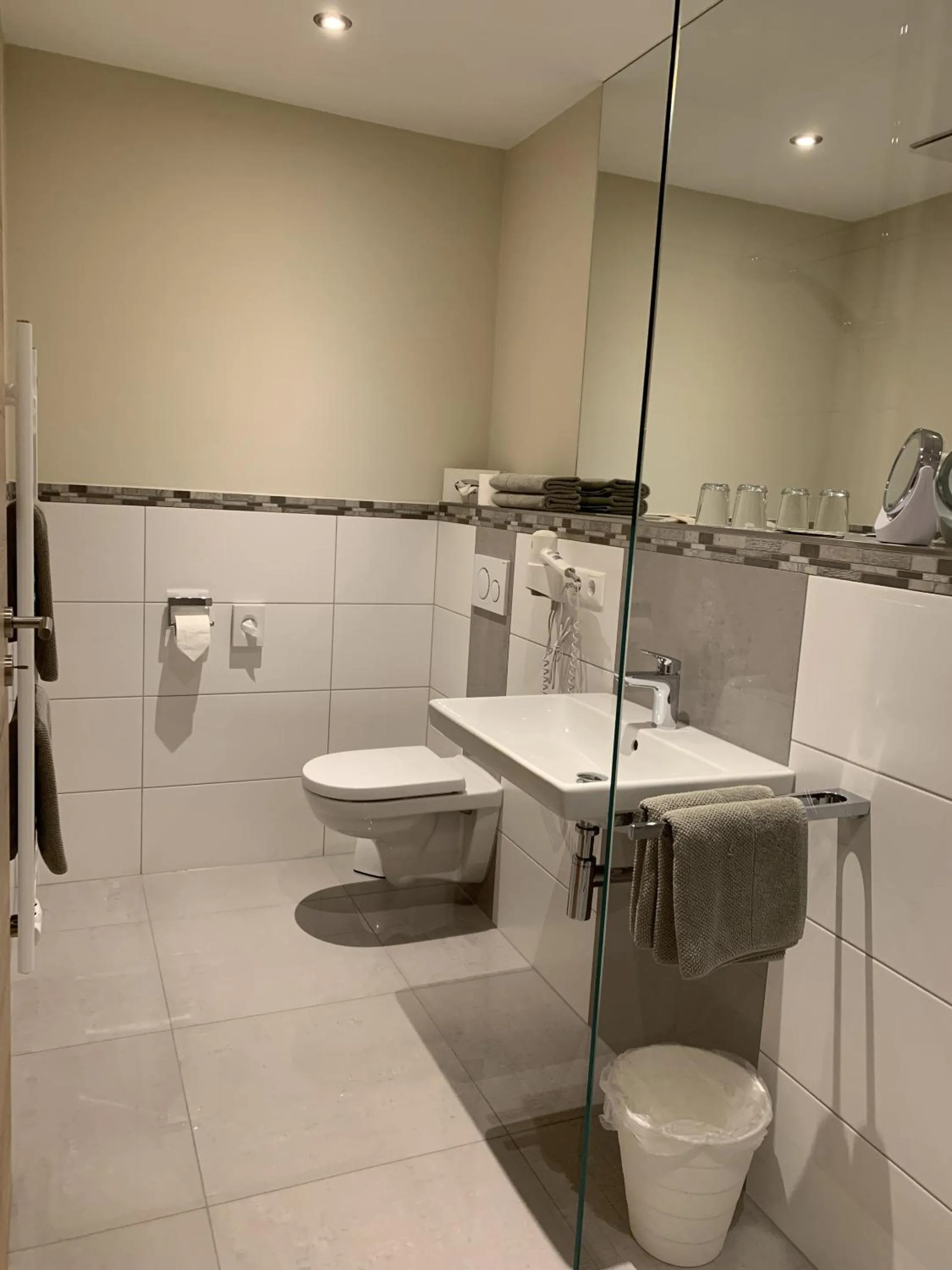 Bathroom in Weinbergs Loge