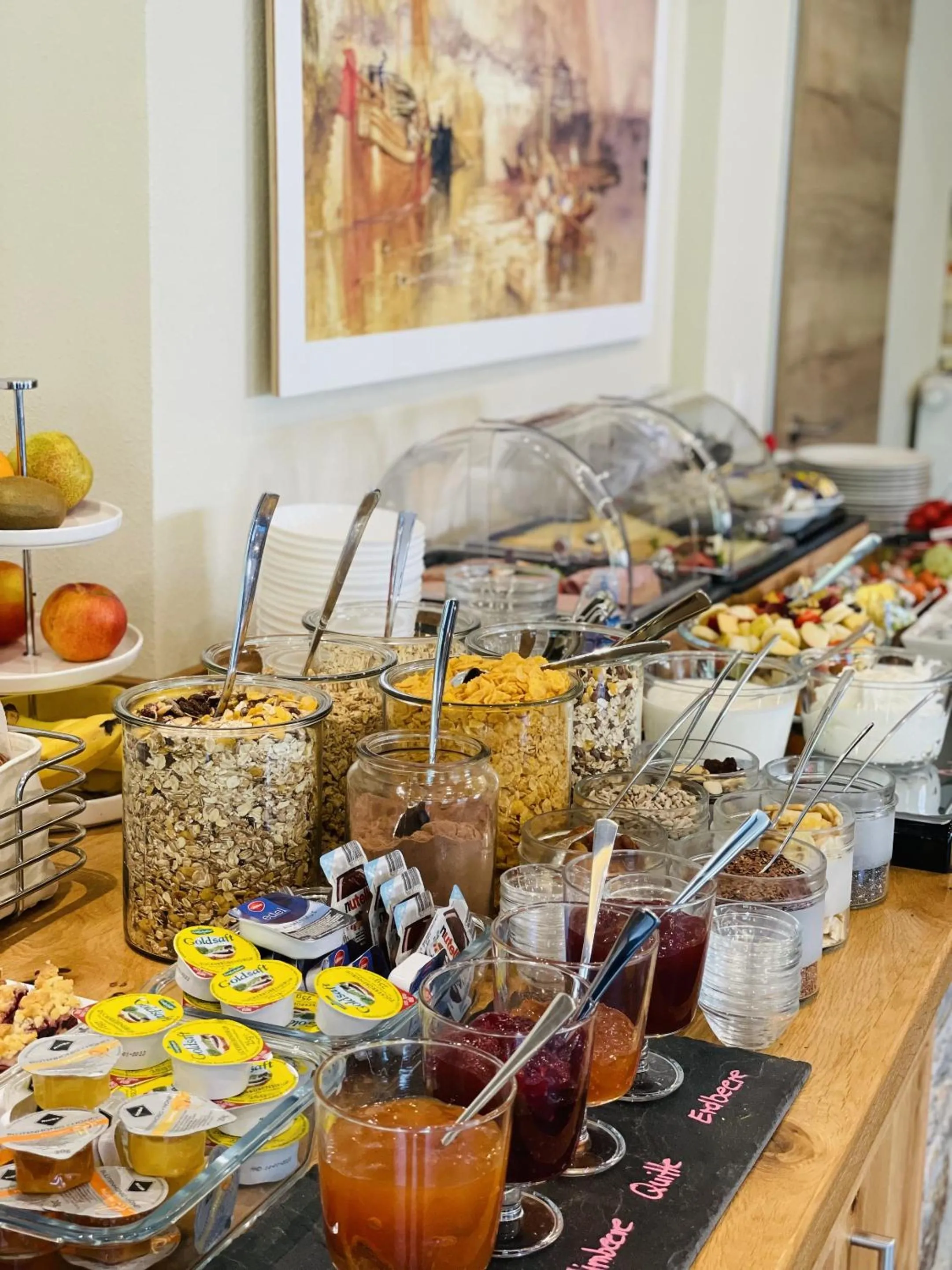 Food and drinks in Weinbergs Loge