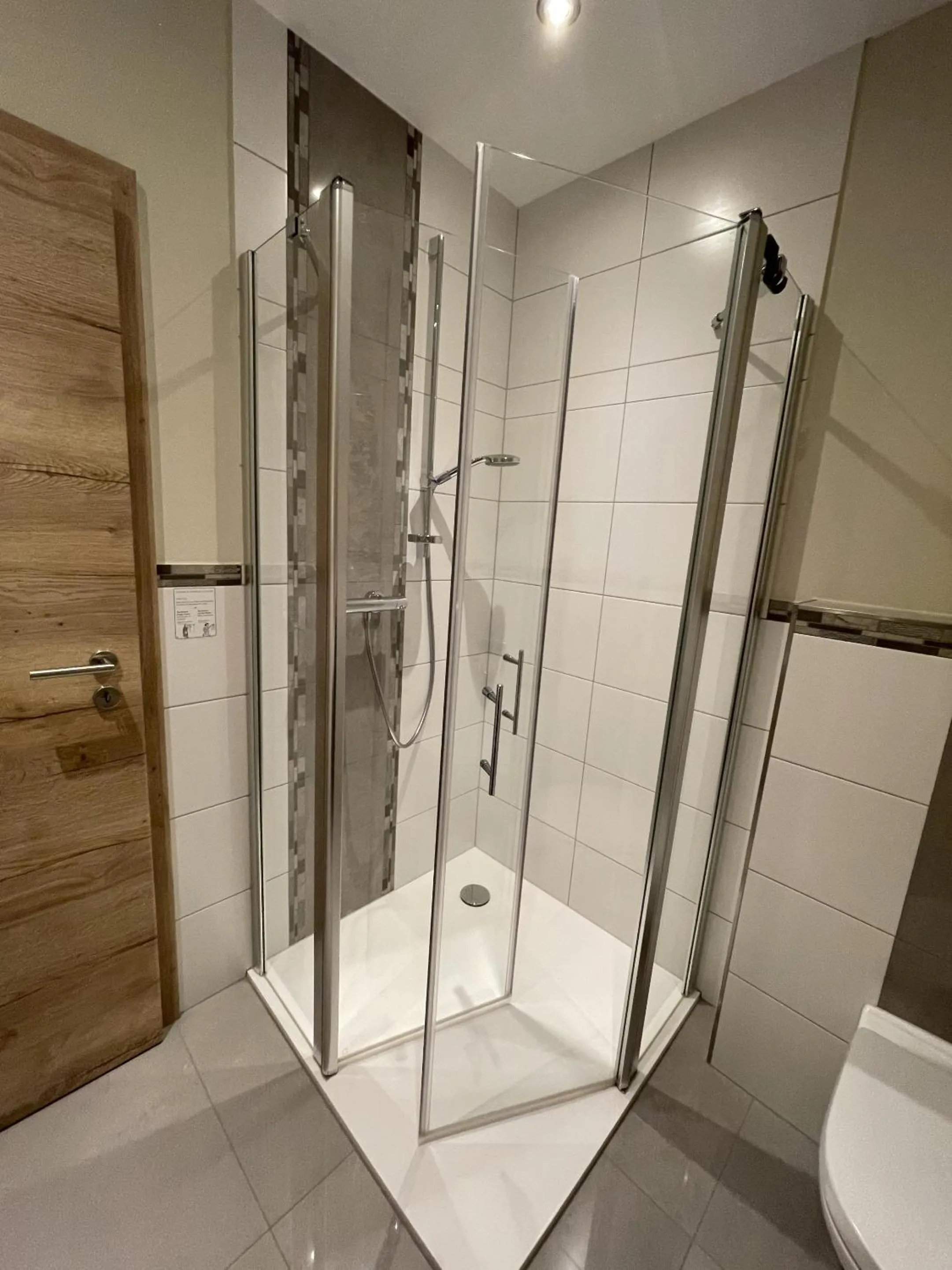 Bathroom in Weinbergs Loge