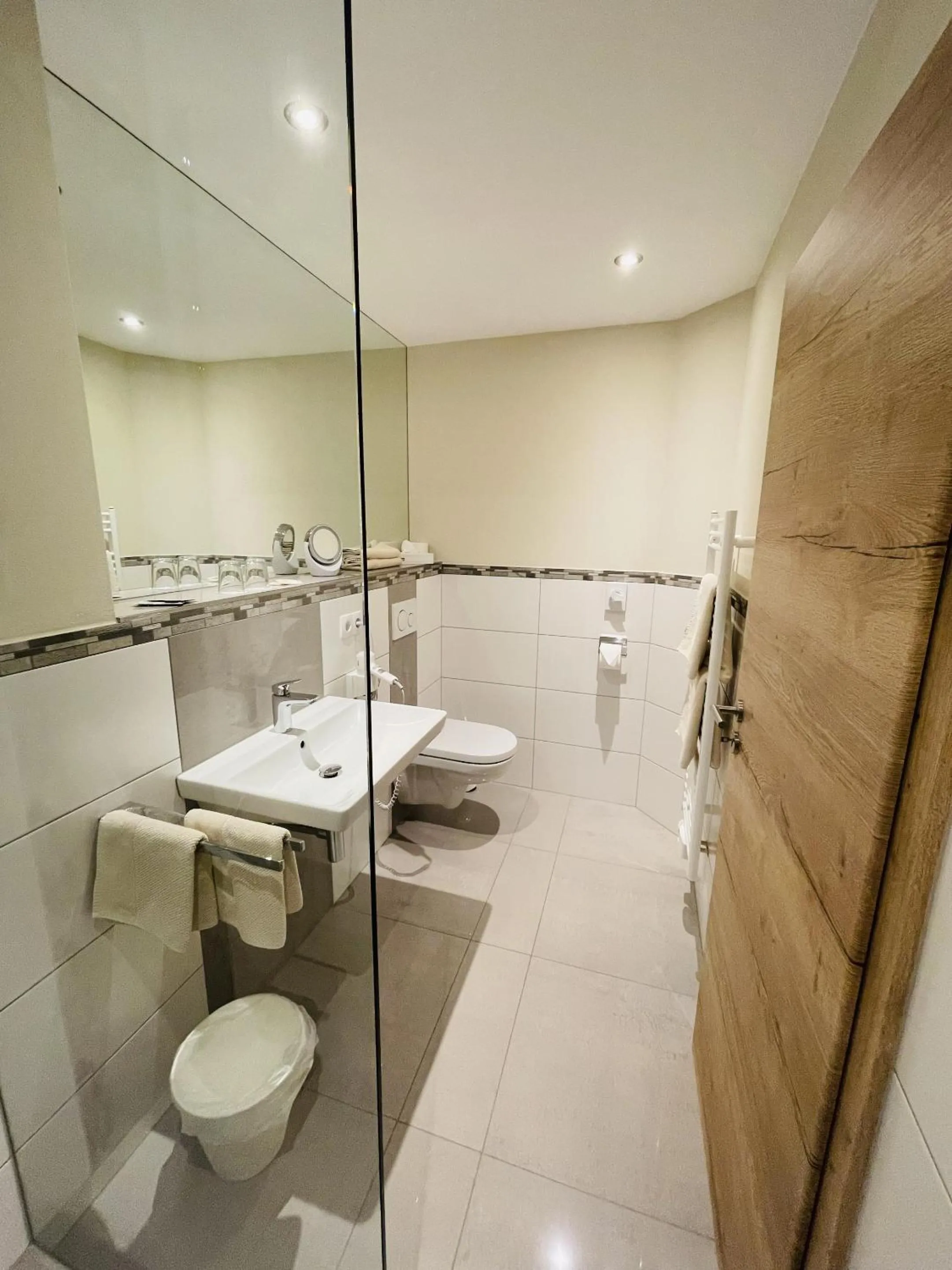 Bathroom in Weinbergs Loge