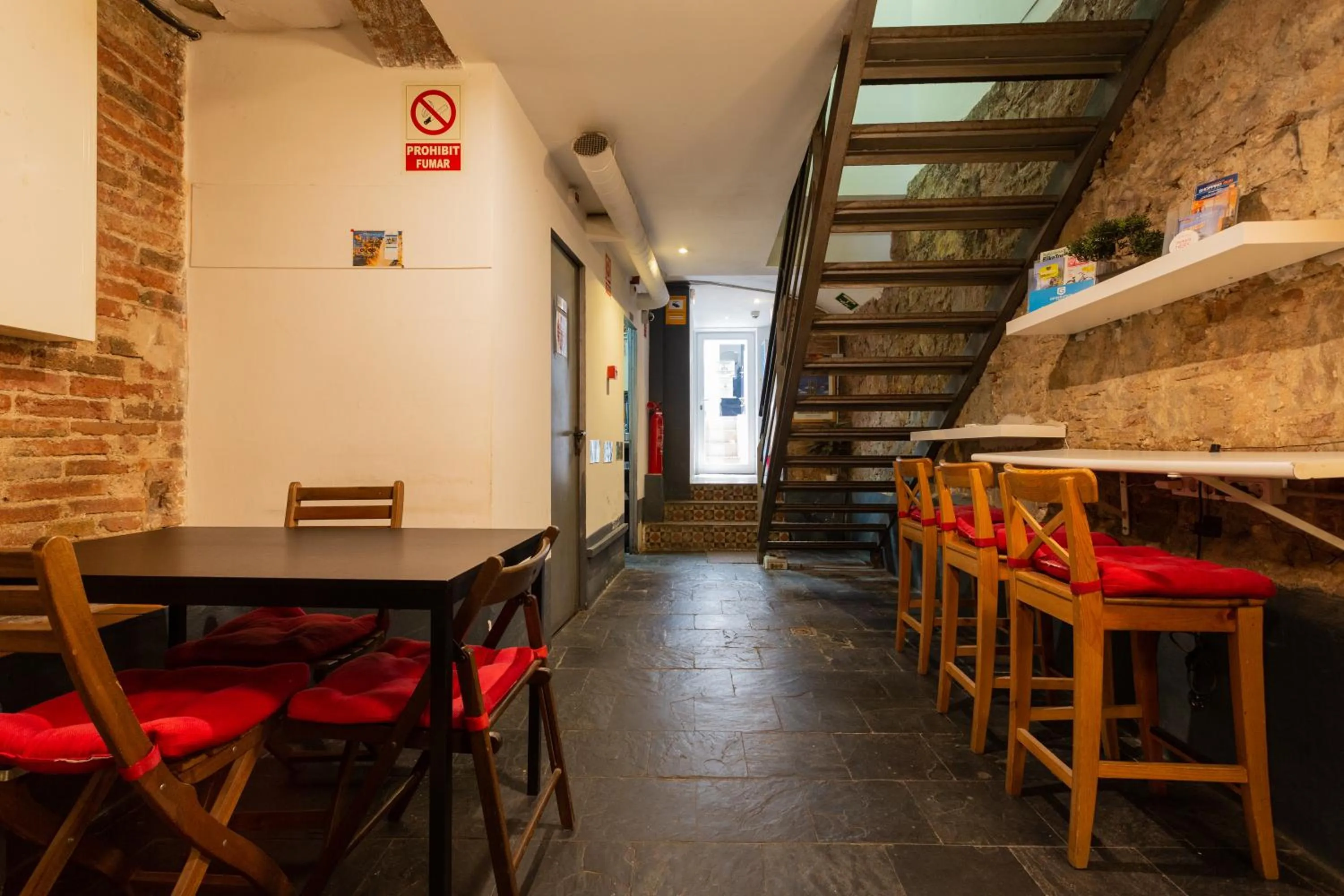 Living room in Mambo Tango