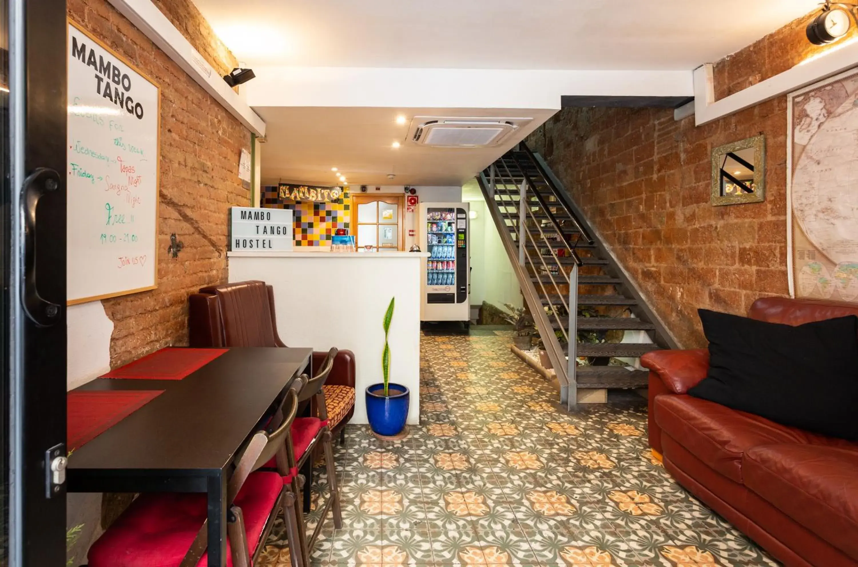 Lobby or reception in Mambo Tango Lobby or reception in Mambo Tango