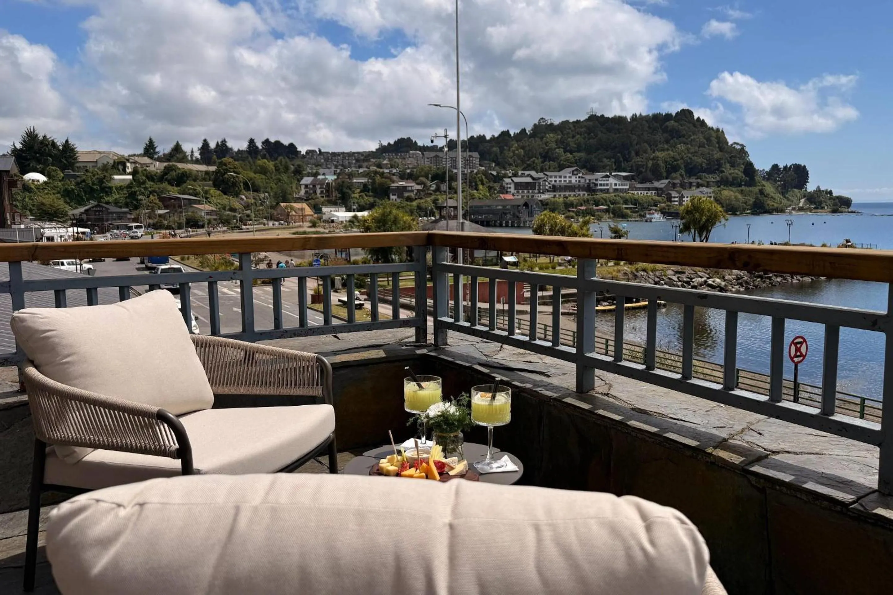 Bedroom in Radisson Hotel Puerto Varas