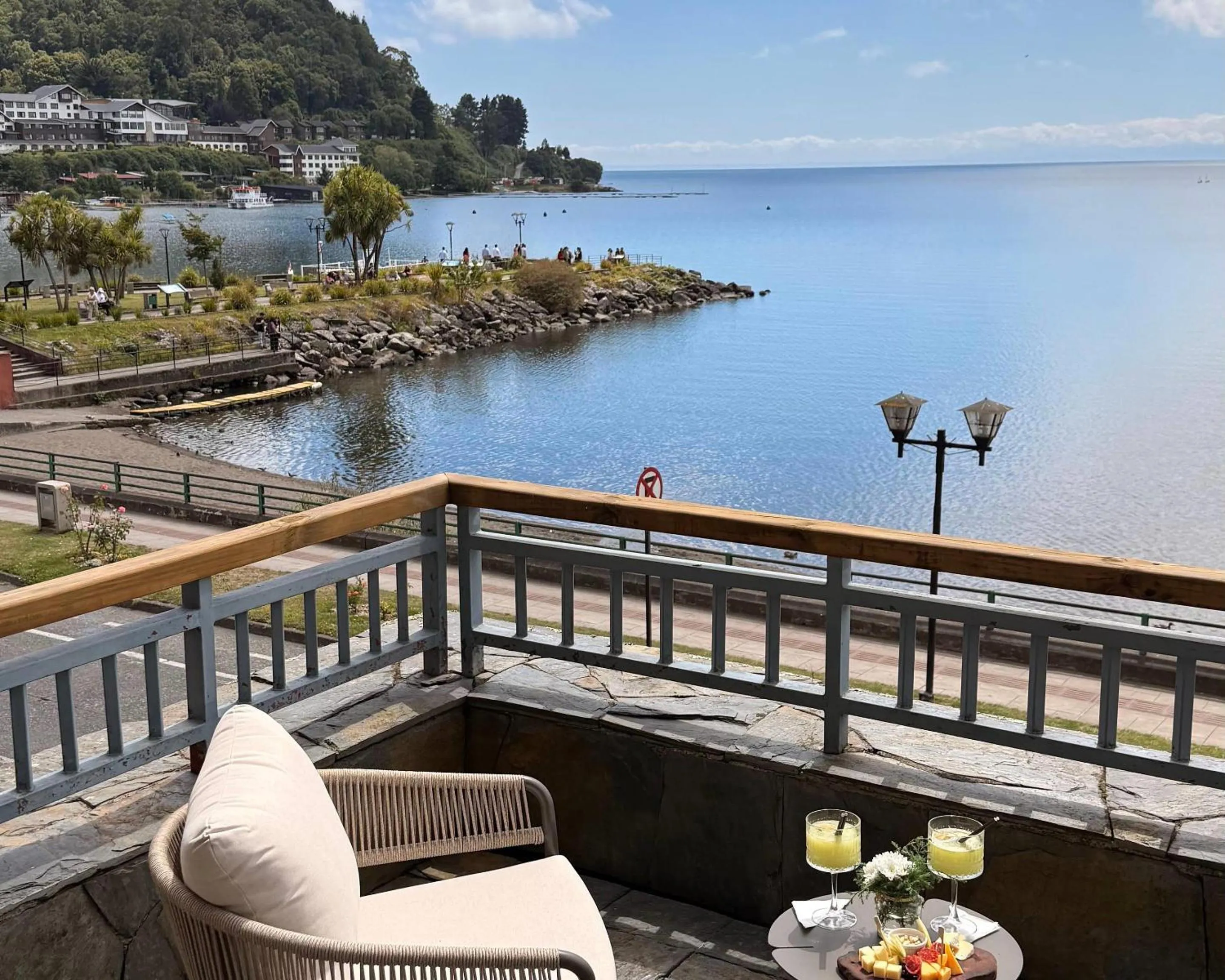 Bedroom in Radisson Hotel Puerto Varas
