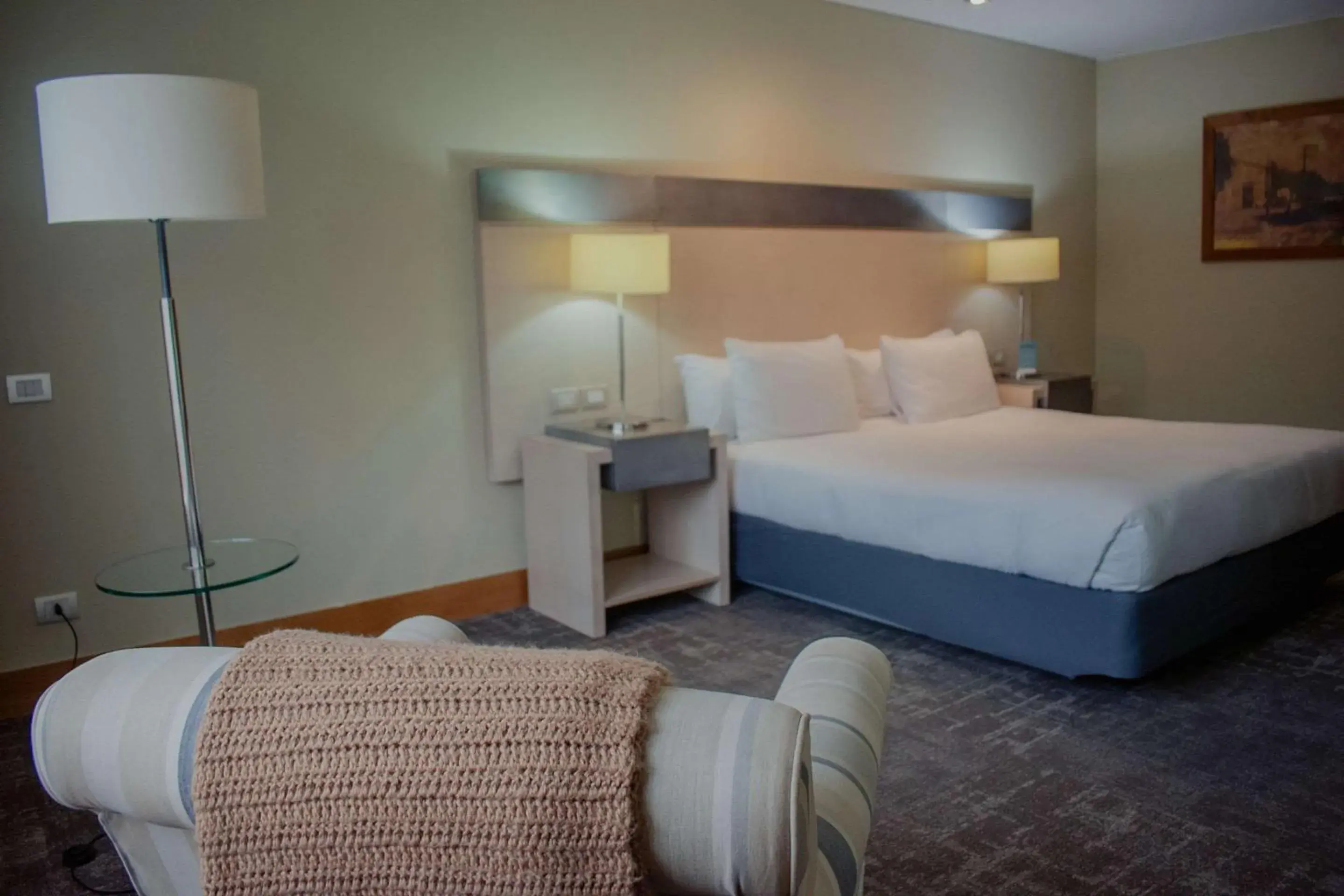 Bedroom, Bed in Radisson Hotel Puerto Varas Bedroom, Bed in Radisson Hotel Puerto Varas