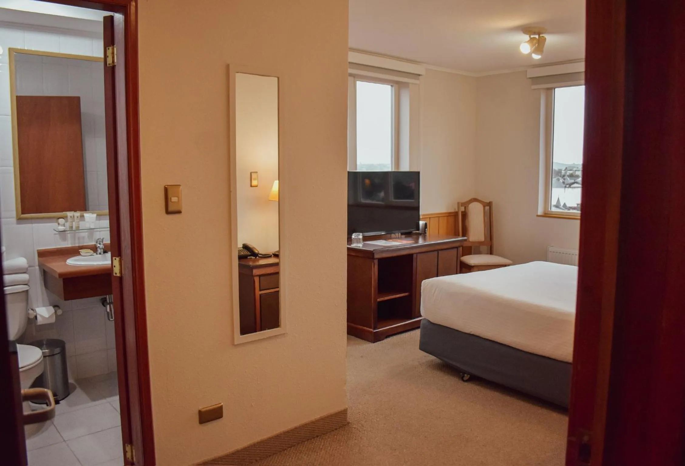 Bed in Park Inn by Radisson Puerto Varas