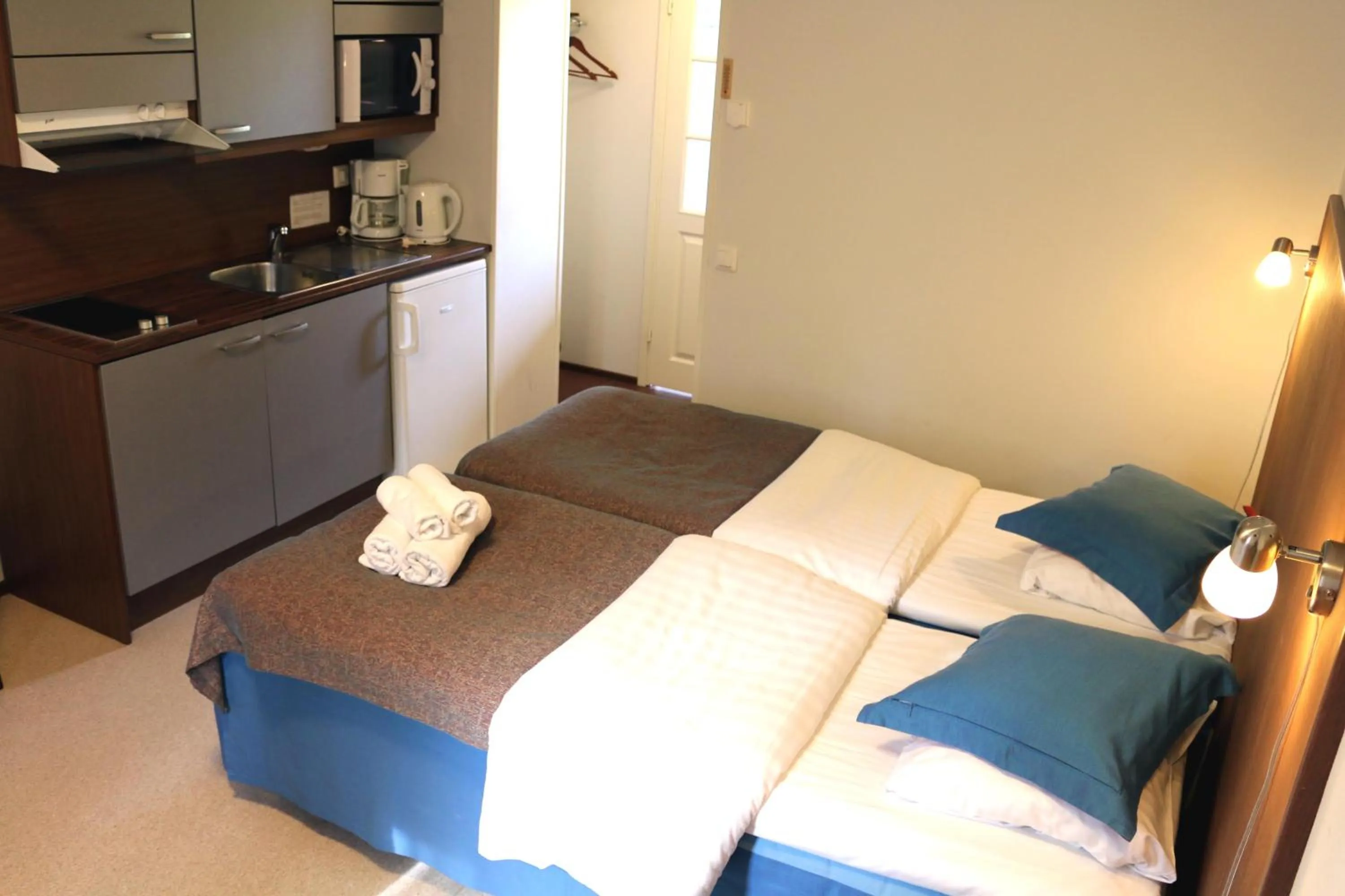 Bed in Oravi Apartments