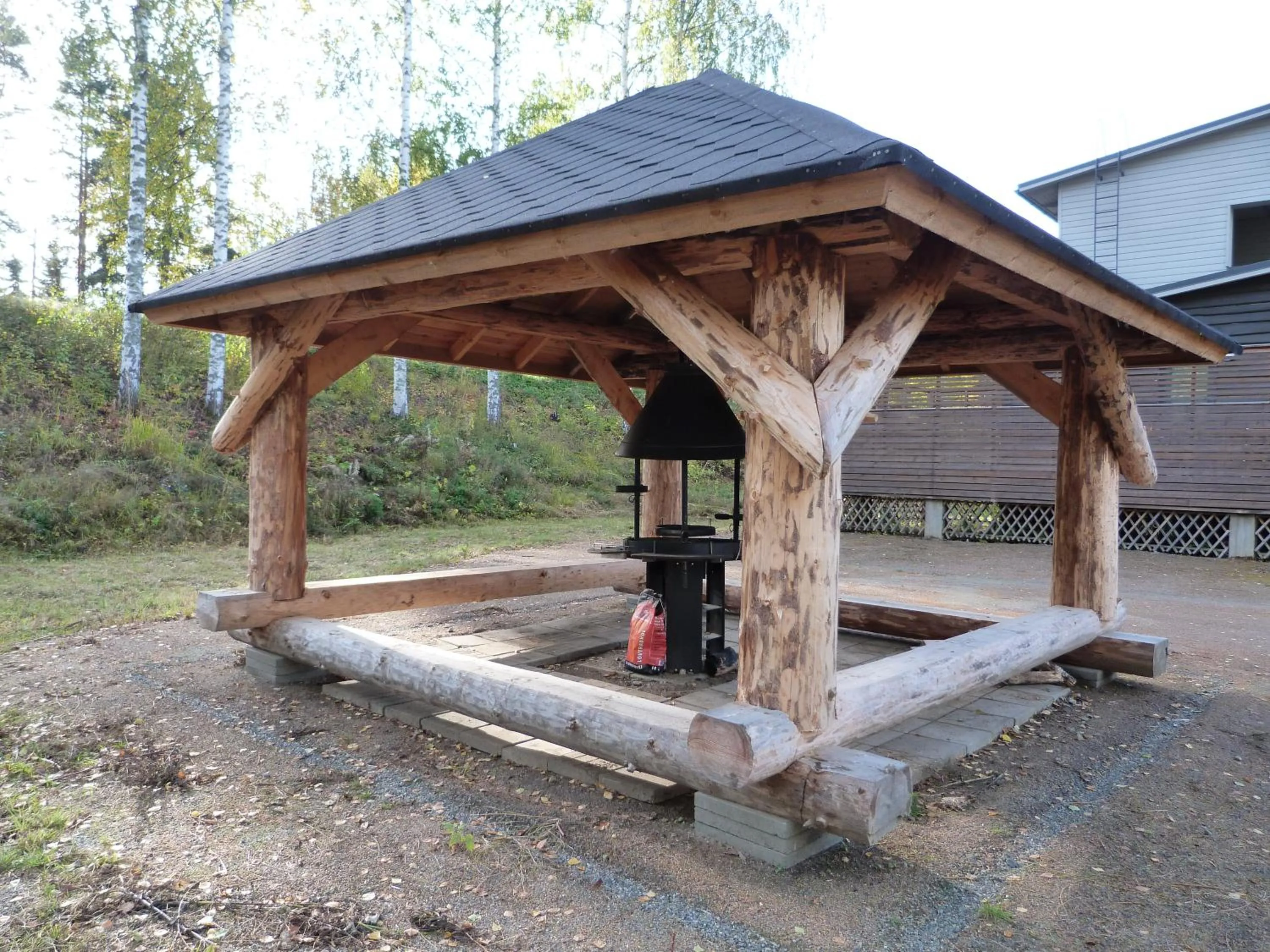 BBQ facilities in Oravi Apartments