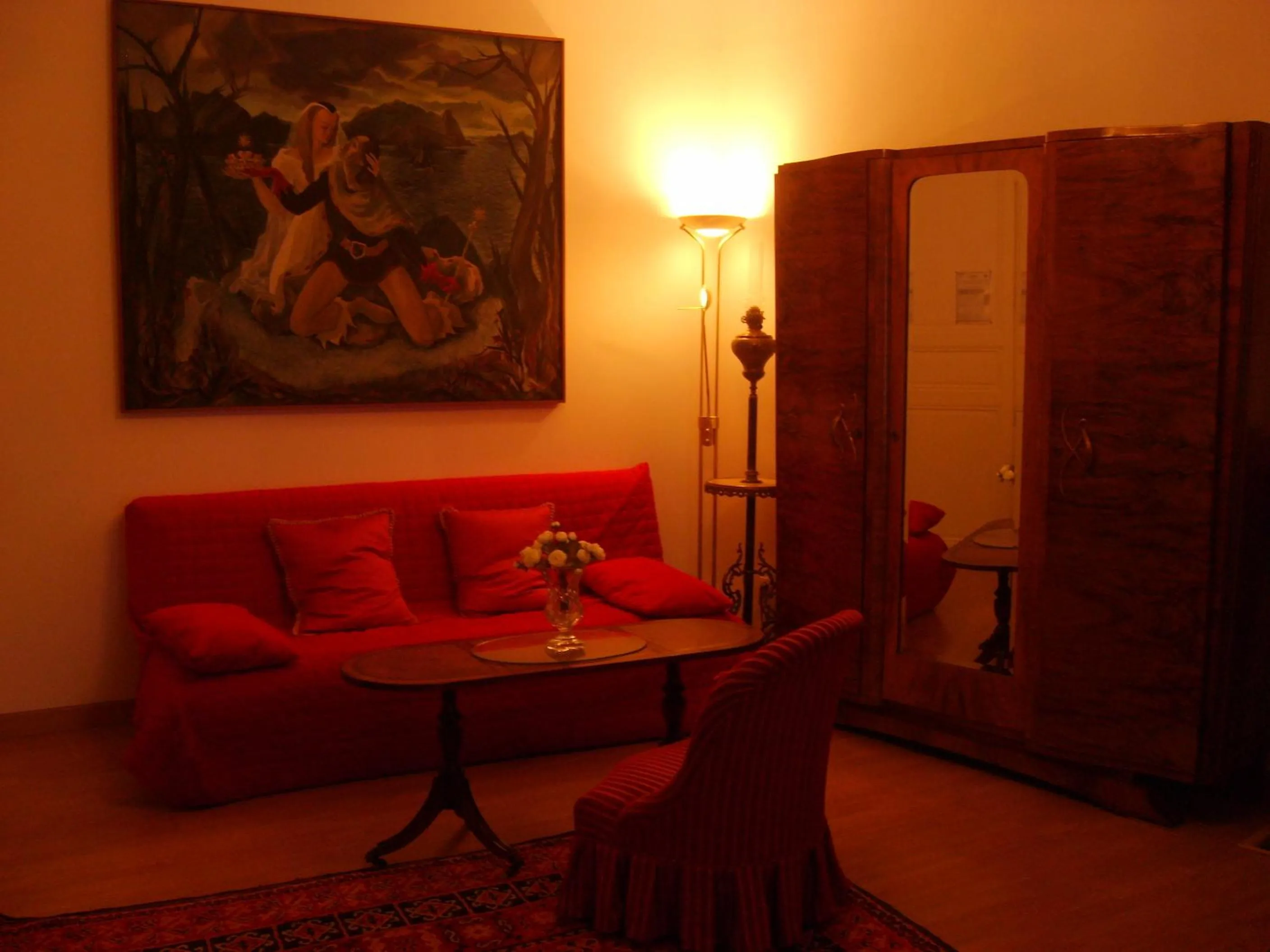 Living room in Lalobema